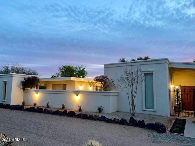 7441 E CENTURY Drive