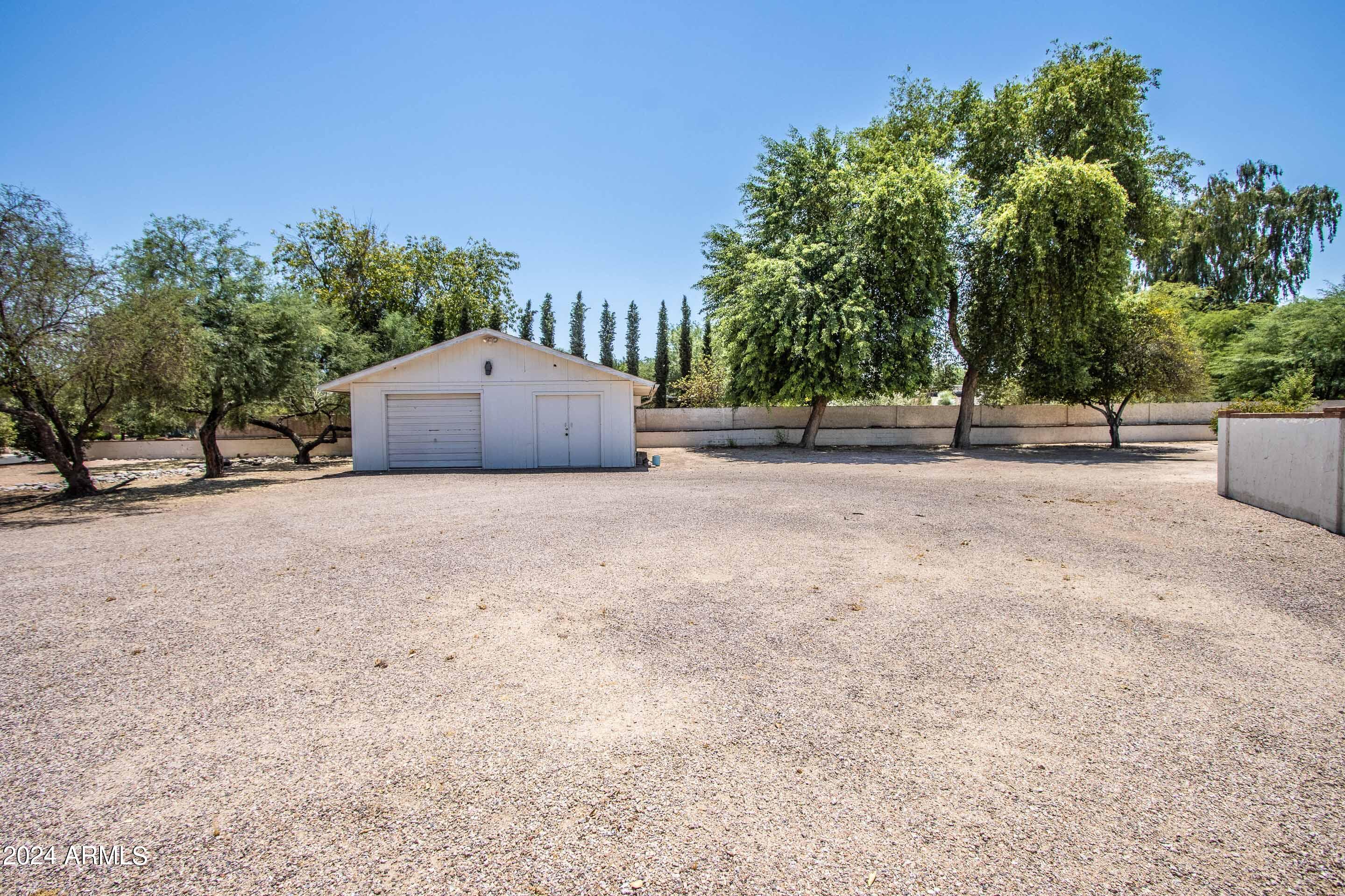 7441 E CENTURY Drive