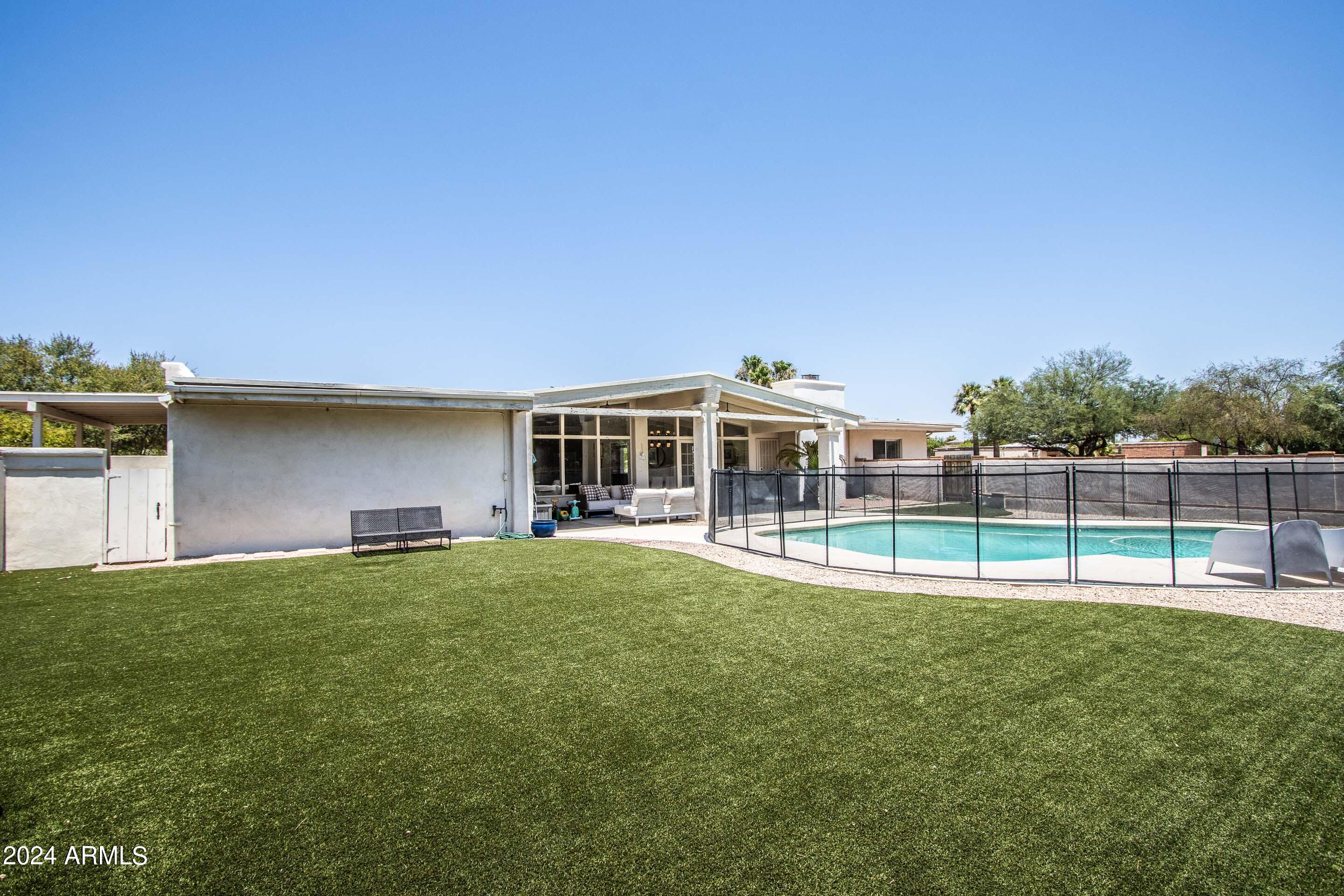 7441 E CENTURY Drive