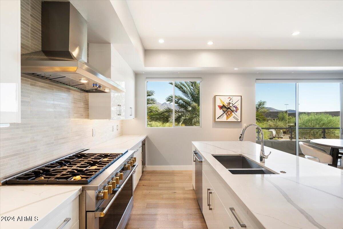 16580 N 92ND Street # 2001