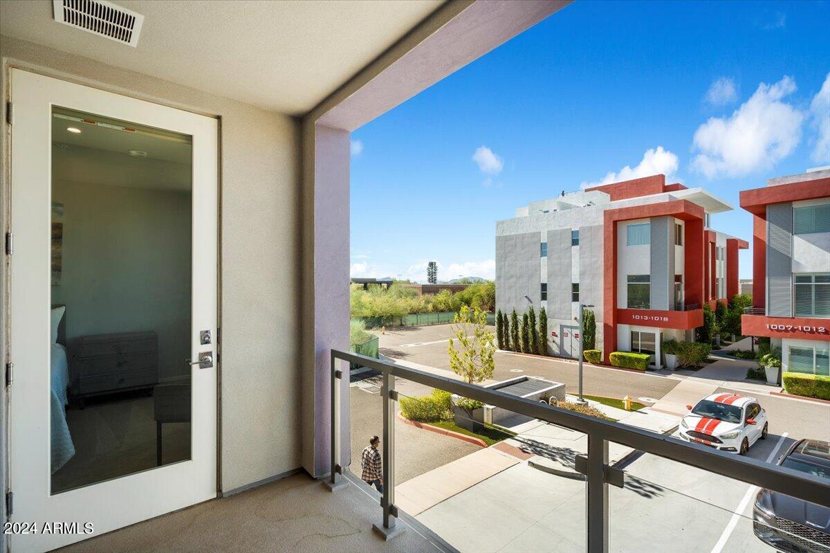 16580 N 92ND Street # 2001