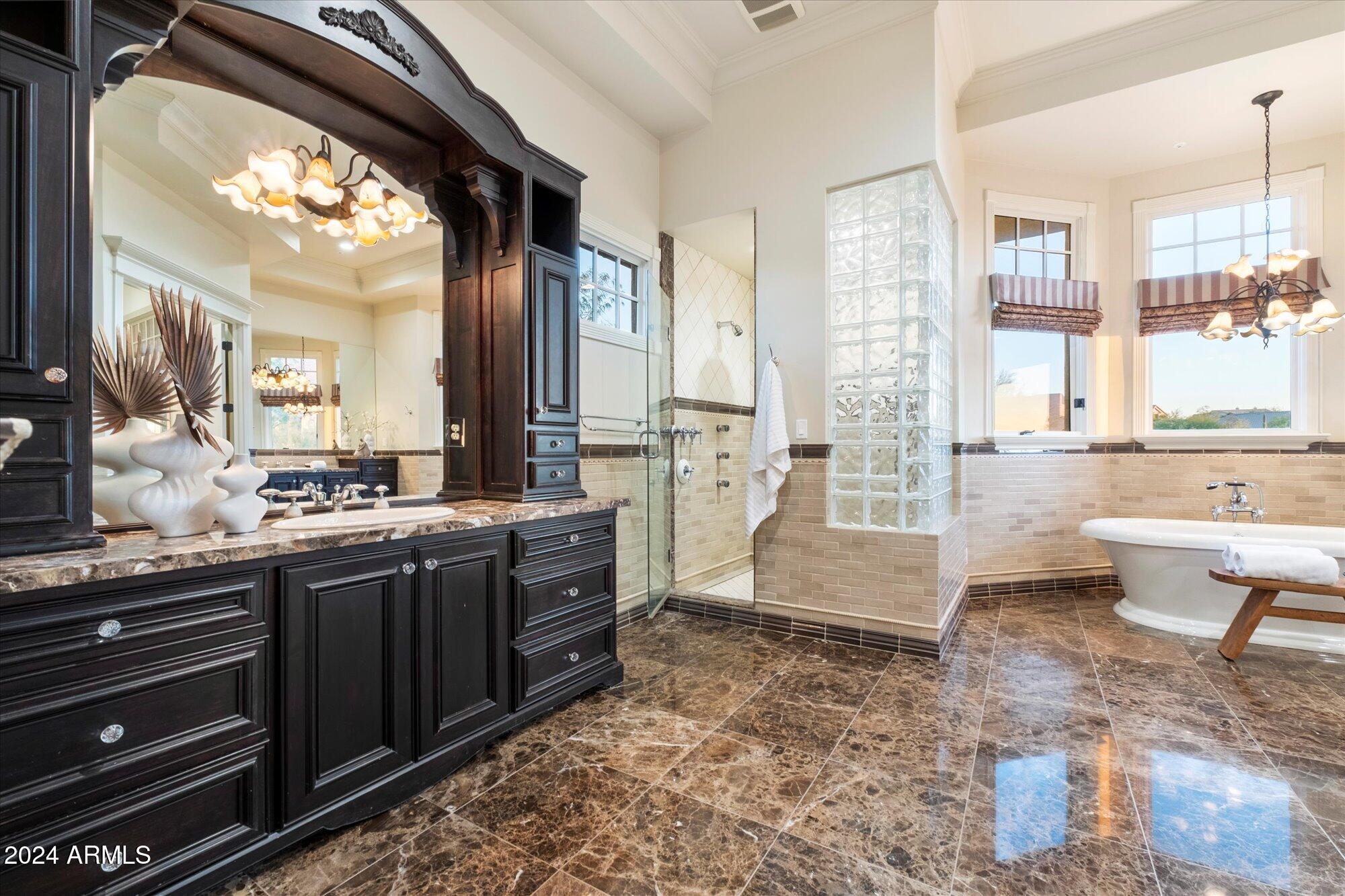 4256 N Desert Oasis Circle