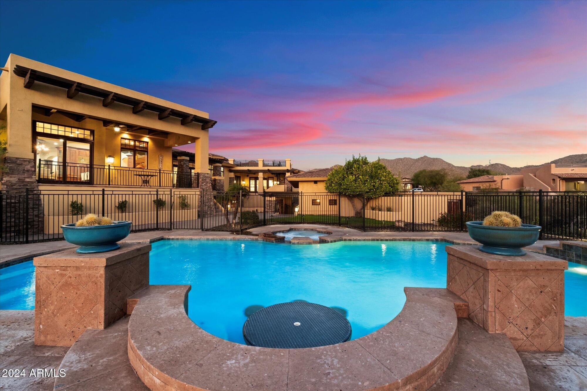 4256 N Desert Oasis Circle