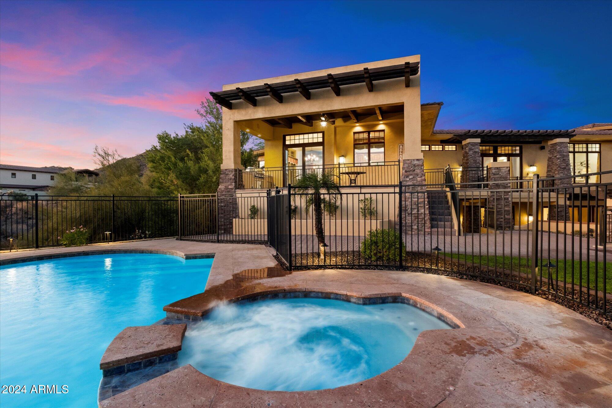 4256 N Desert Oasis Circle