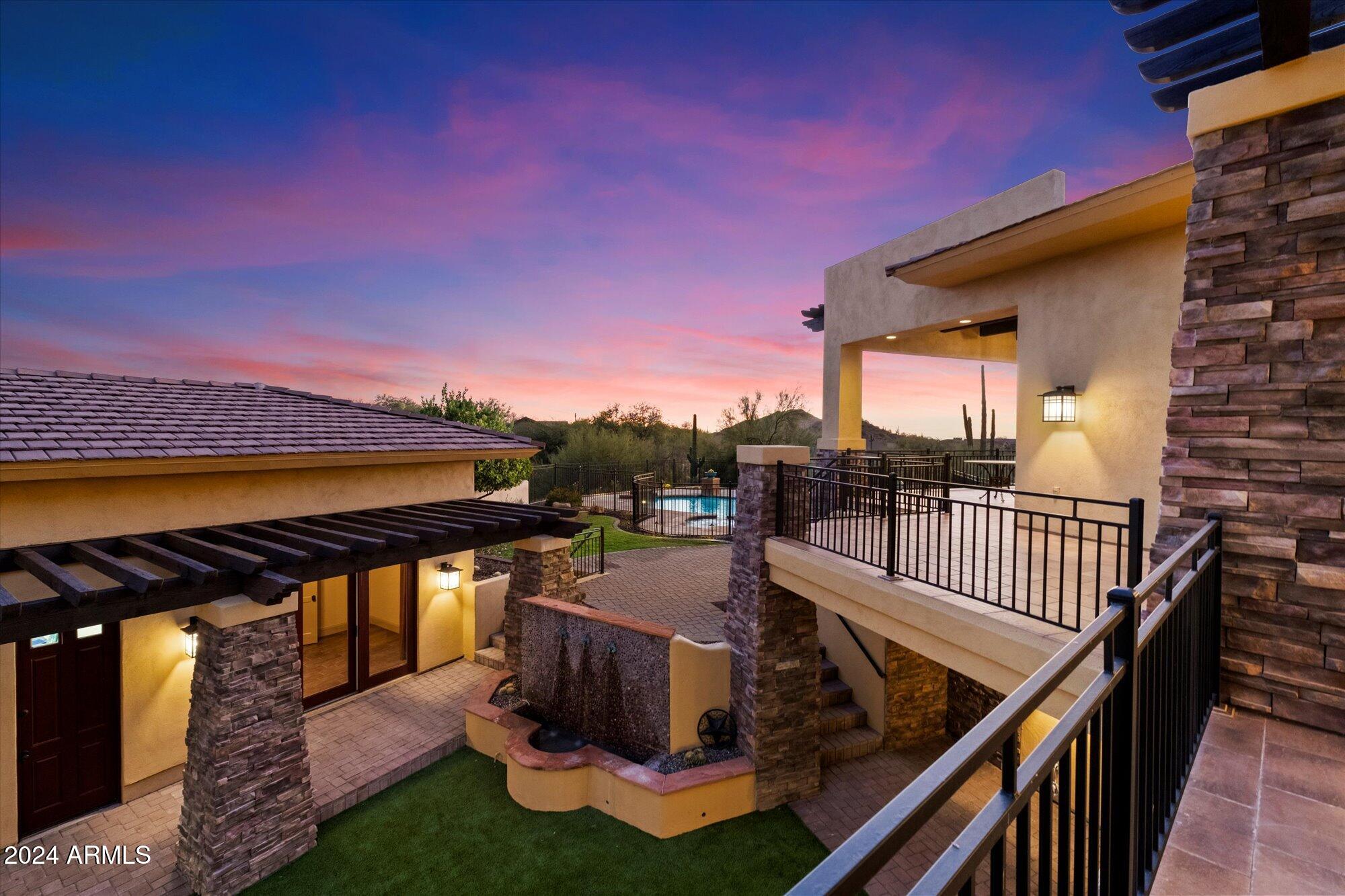 4256 N Desert Oasis Circle