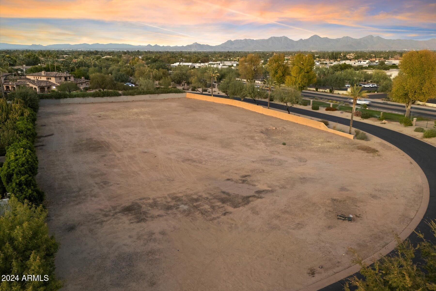 6700 E CACTUS WREN Road # 30
