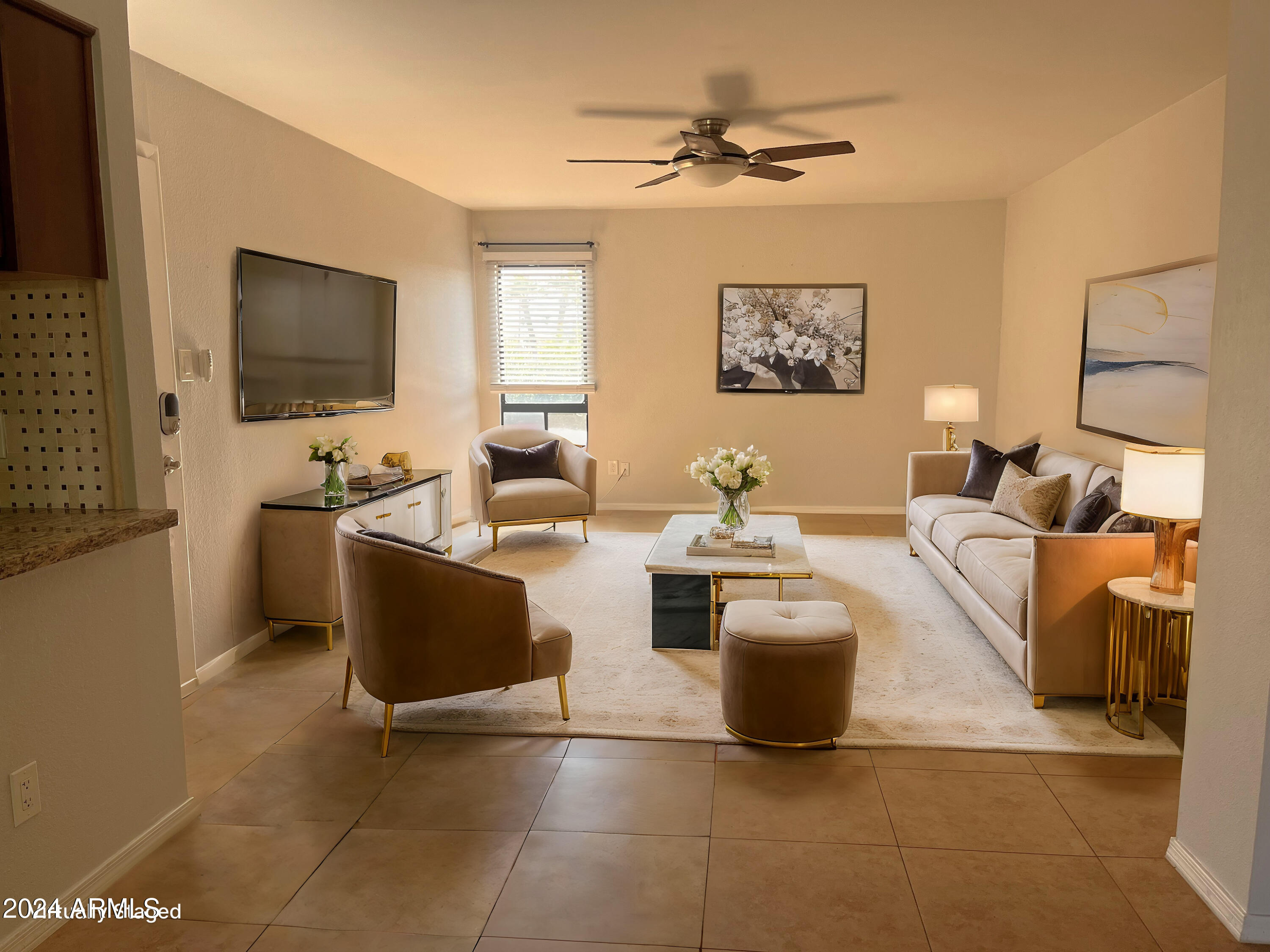 4950 N MILLER Road # 223