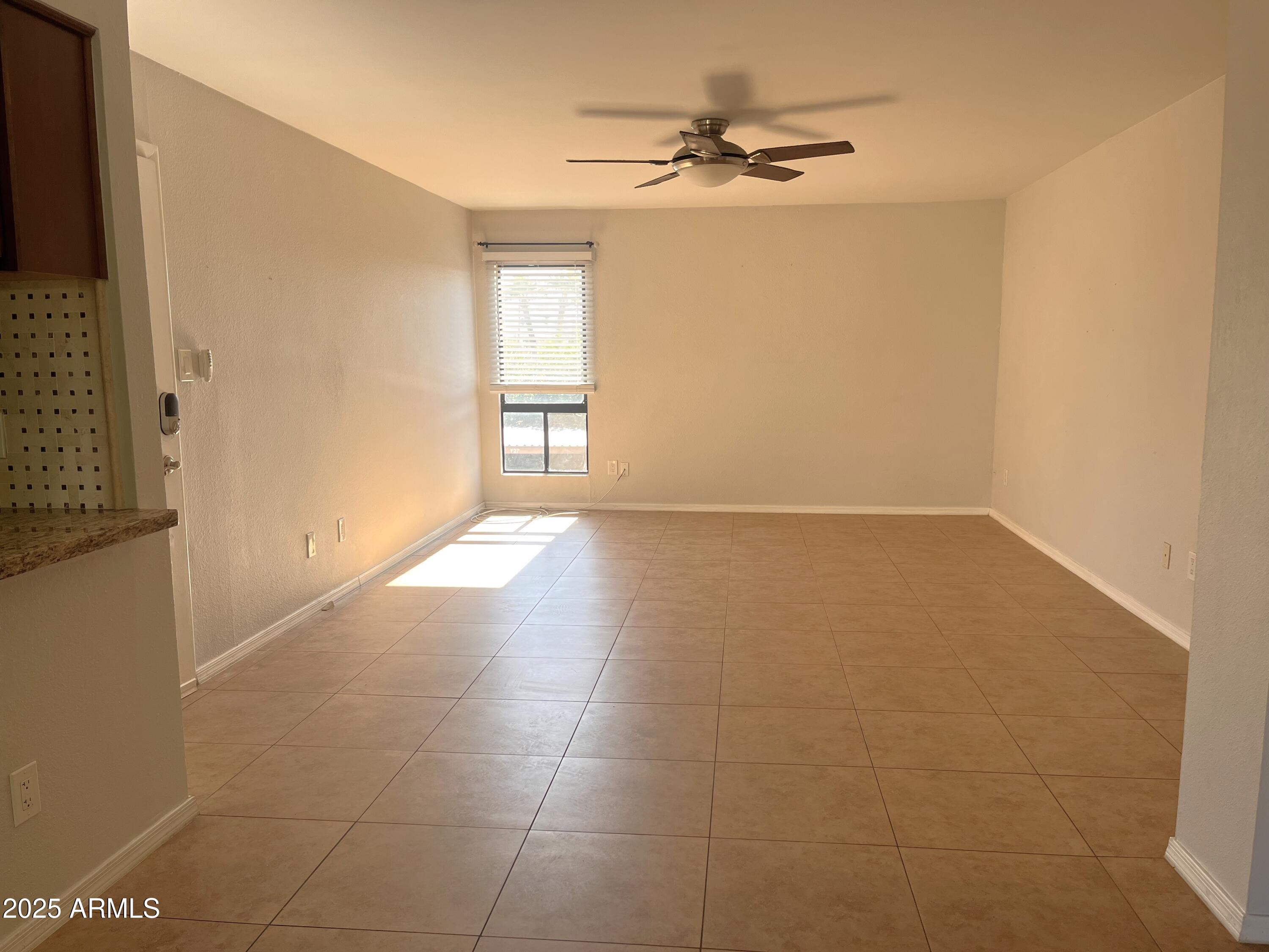 4950 N MILLER Road # 223