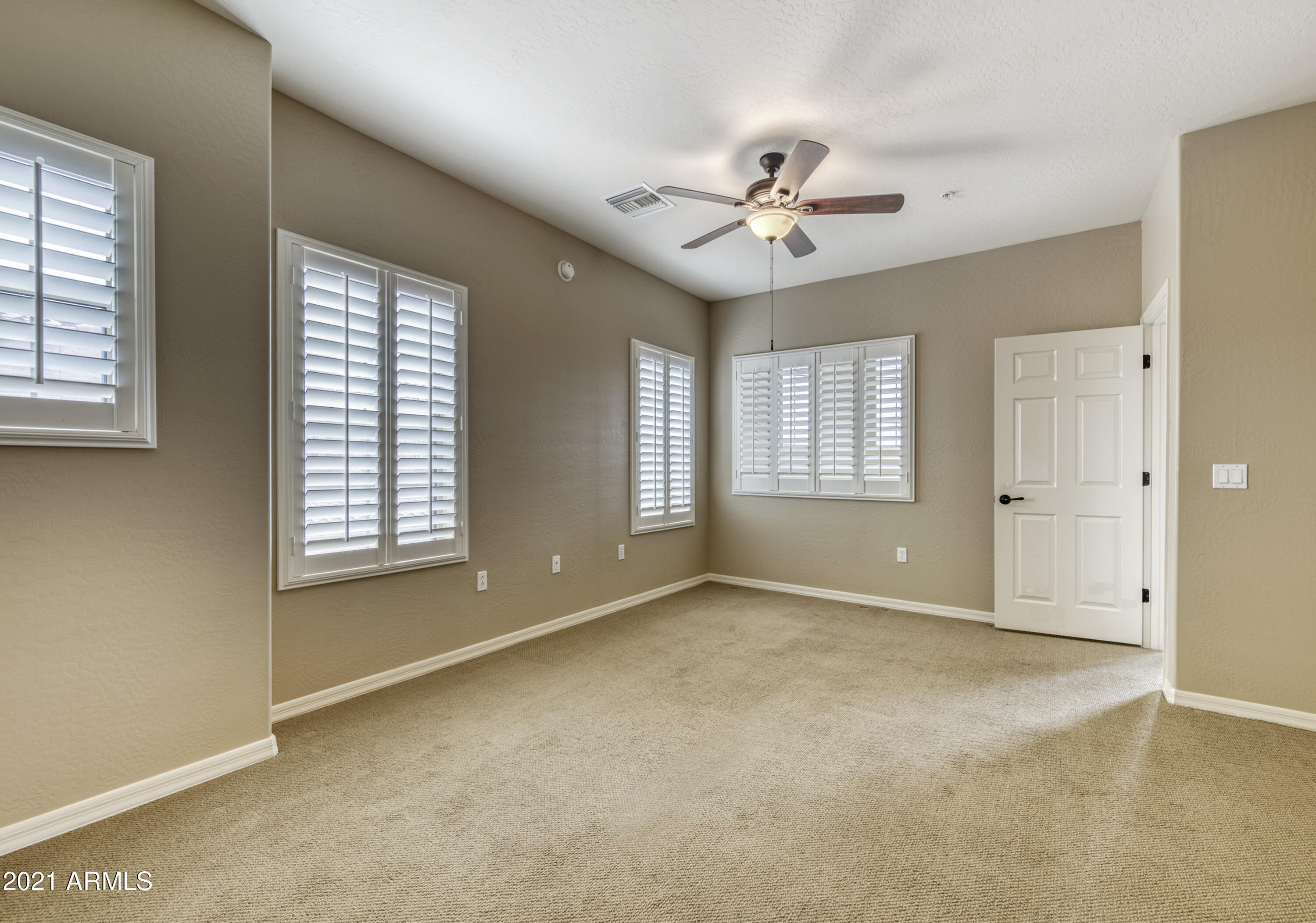 3935 E ROUGH RIDER Road # 1224