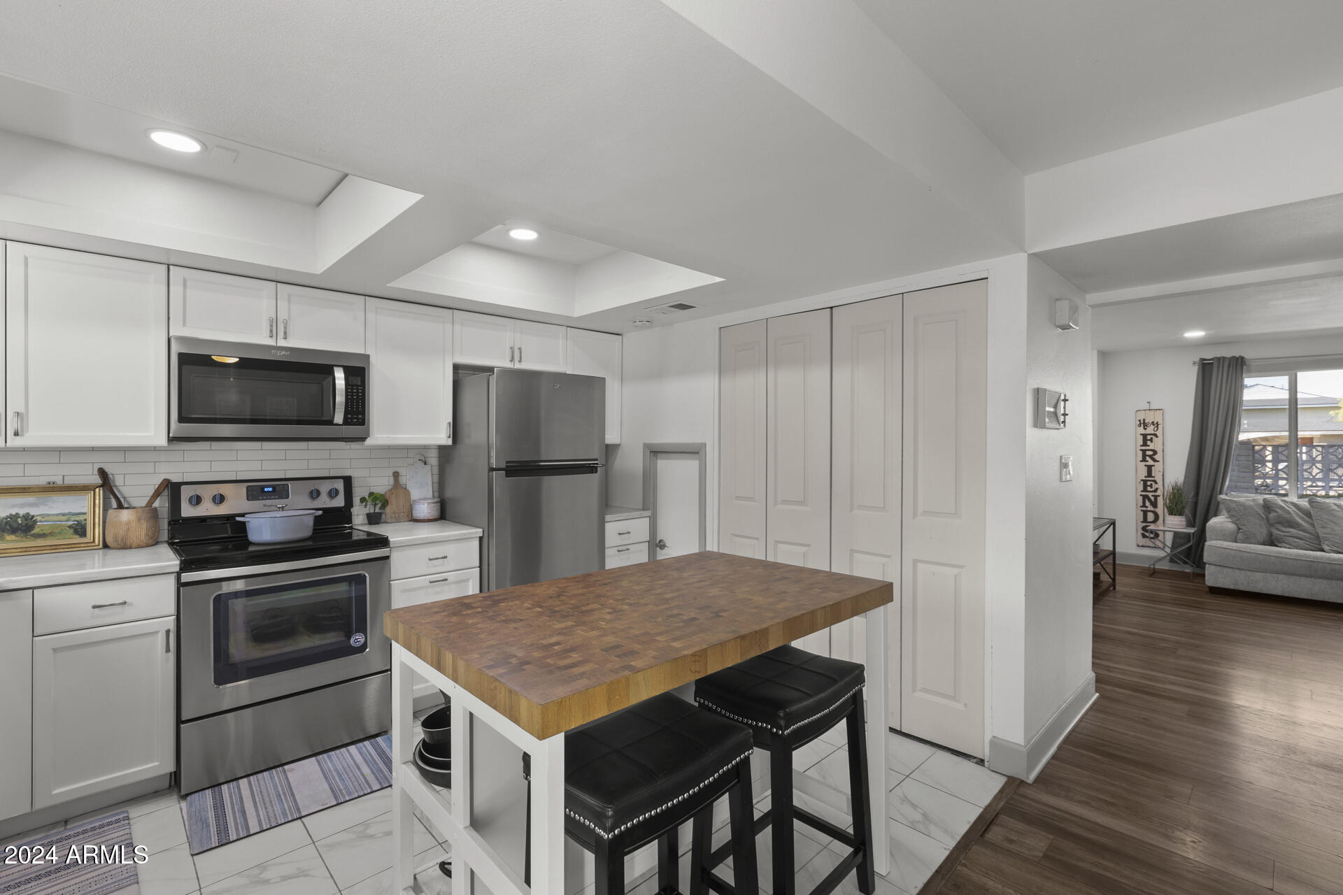 1407 N 44TH Street