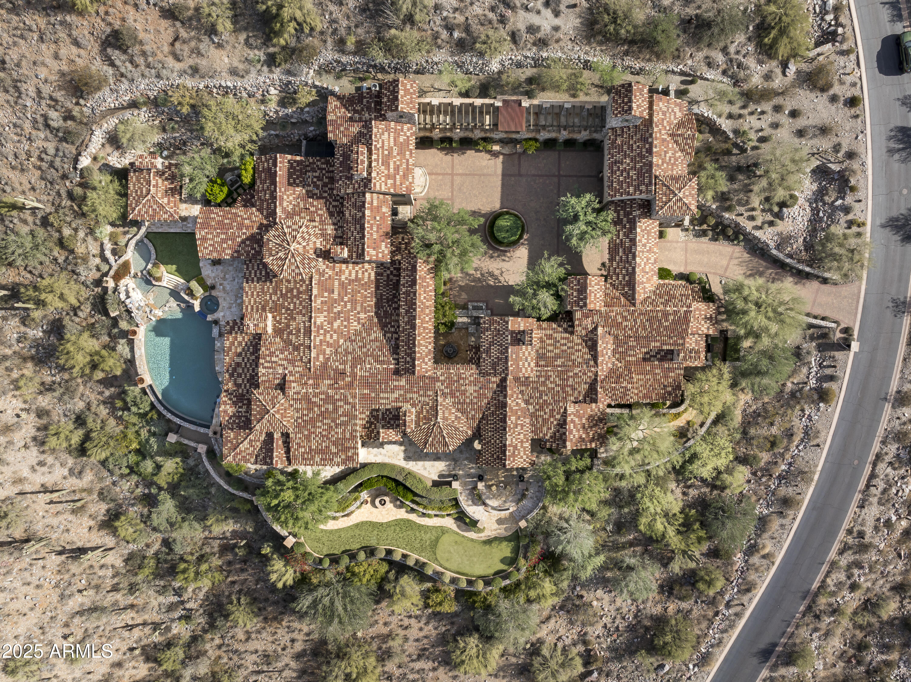 11068 E CANYON CROSS Way