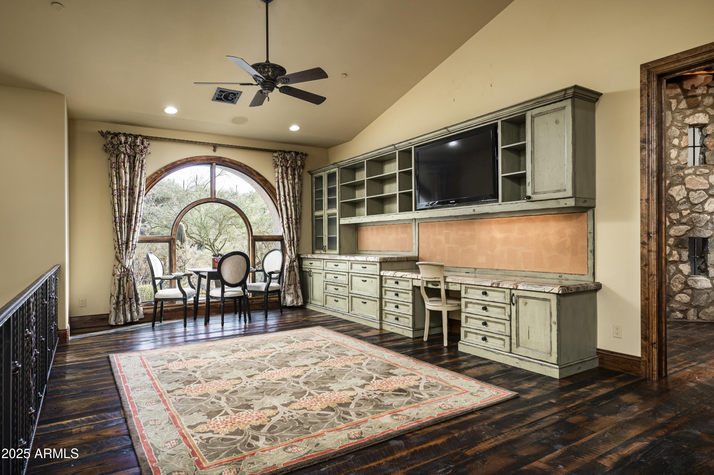 11068 E CANYON CROSS Way