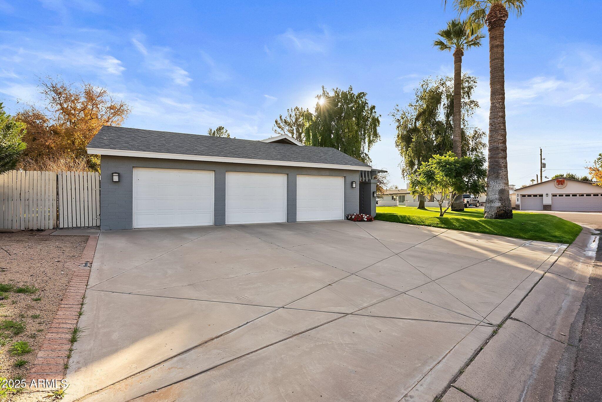 4135 N 33RD Street