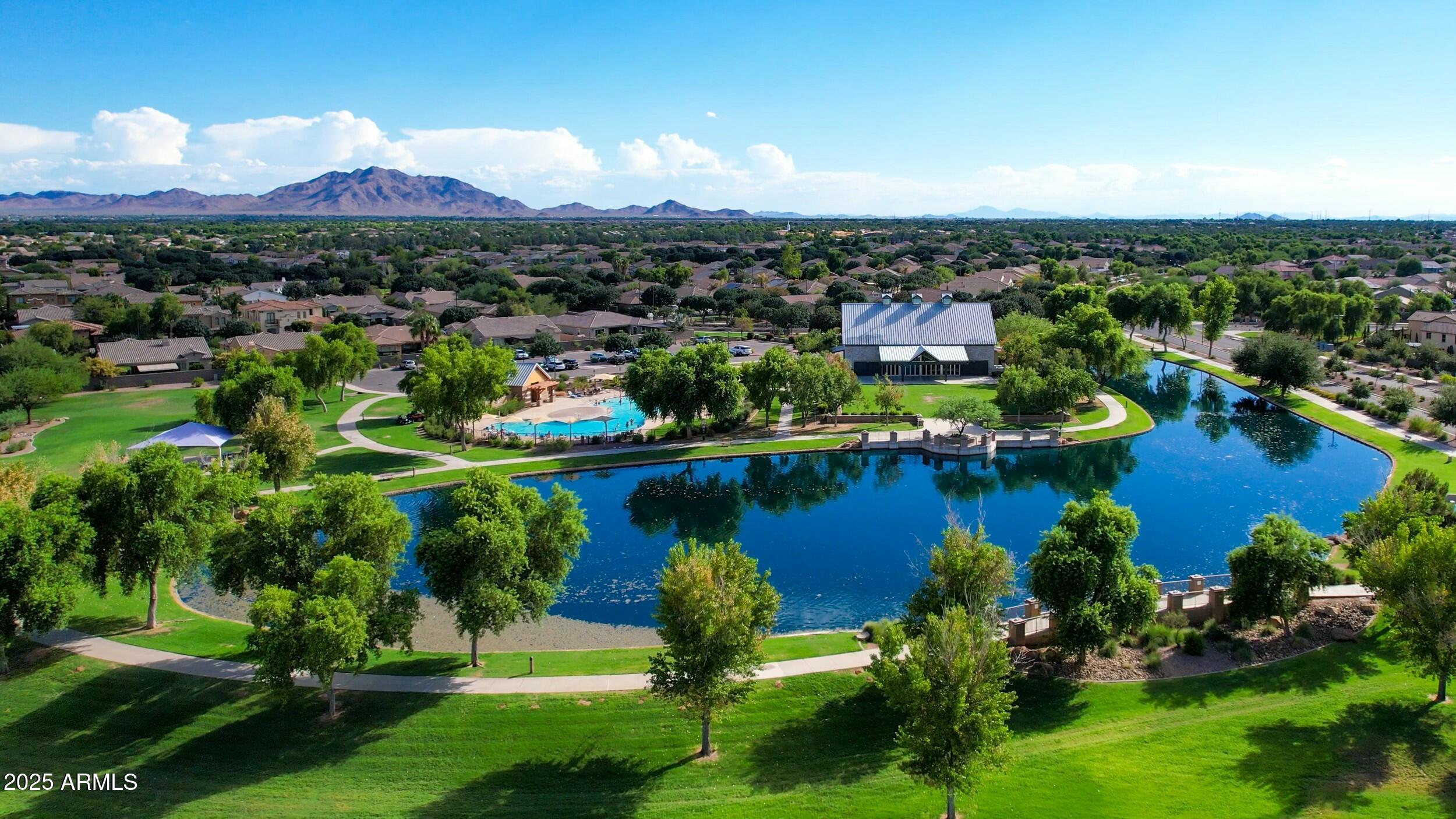 3865 E SANTA FE Lane