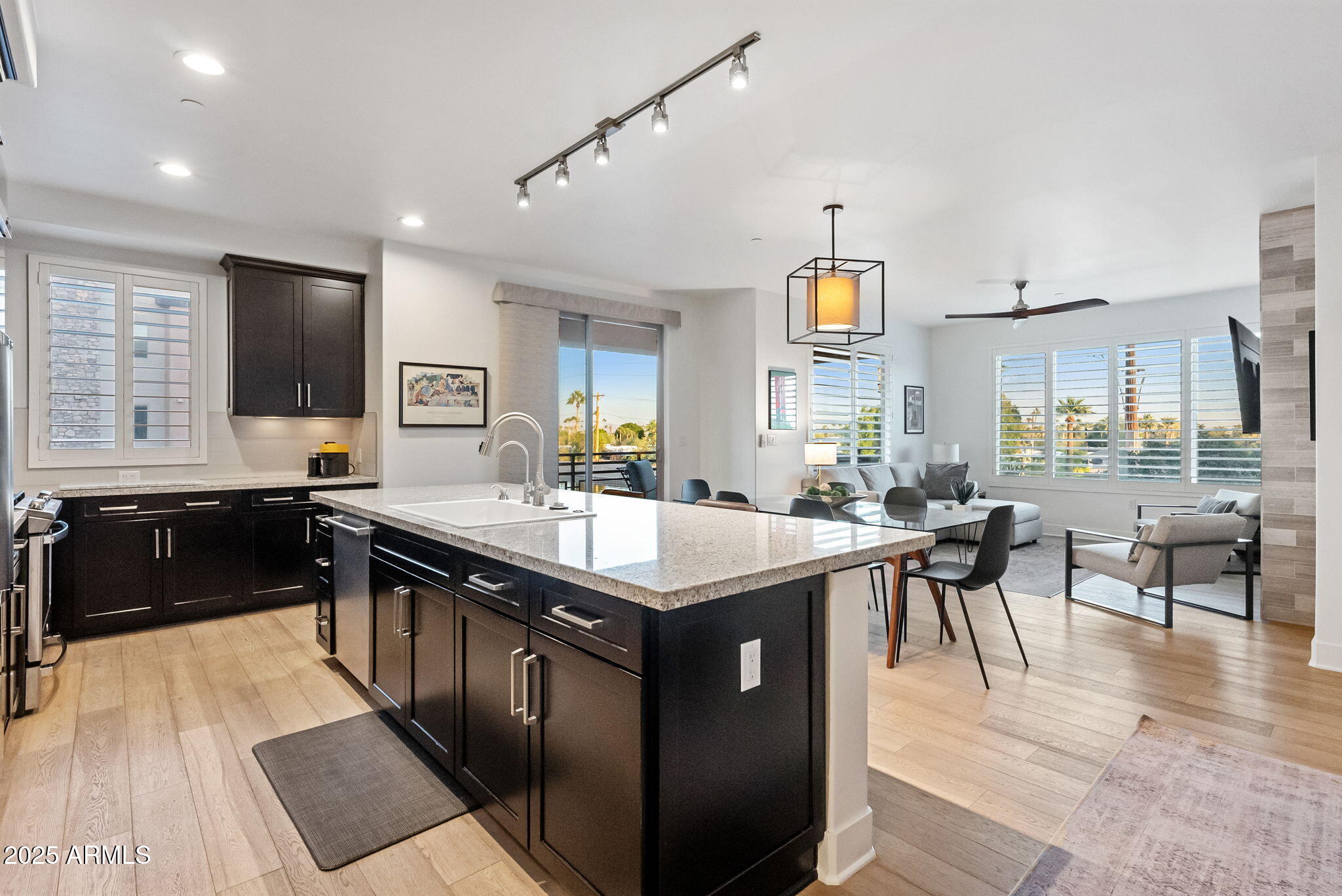 4803 N WOODMERE FAIRWAY -- # 2002