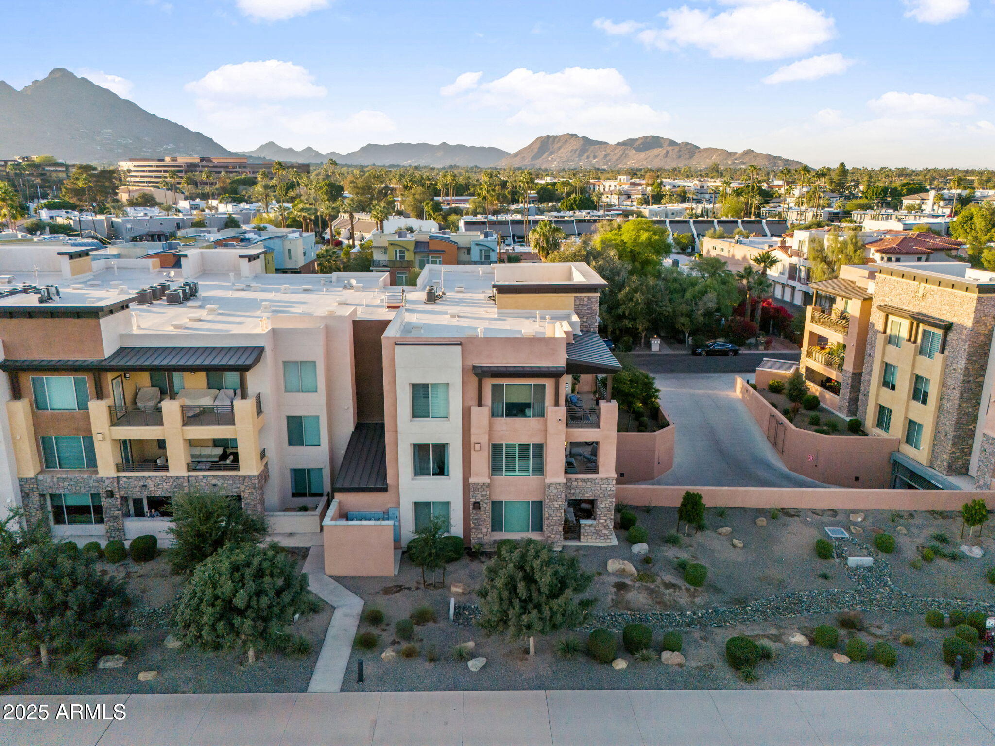 4803 N WOODMERE FAIRWAY -- # 2002