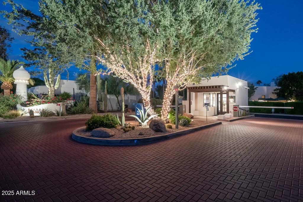 5101 N CASA BLANCA Drive # 9