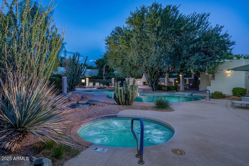 5101 N CASA BLANCA Drive # 9