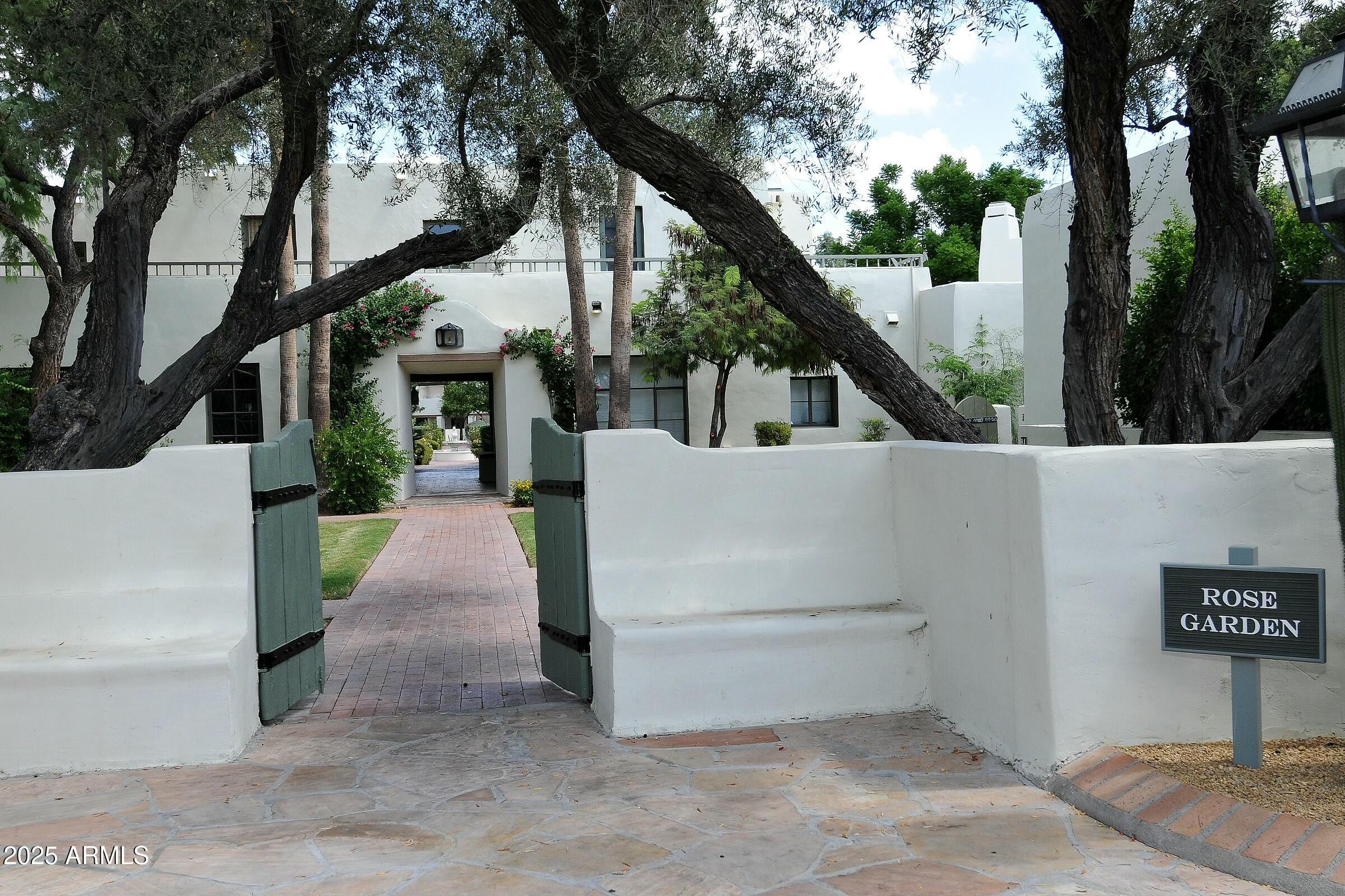 5101 N CASA BLANCA Drive # 9