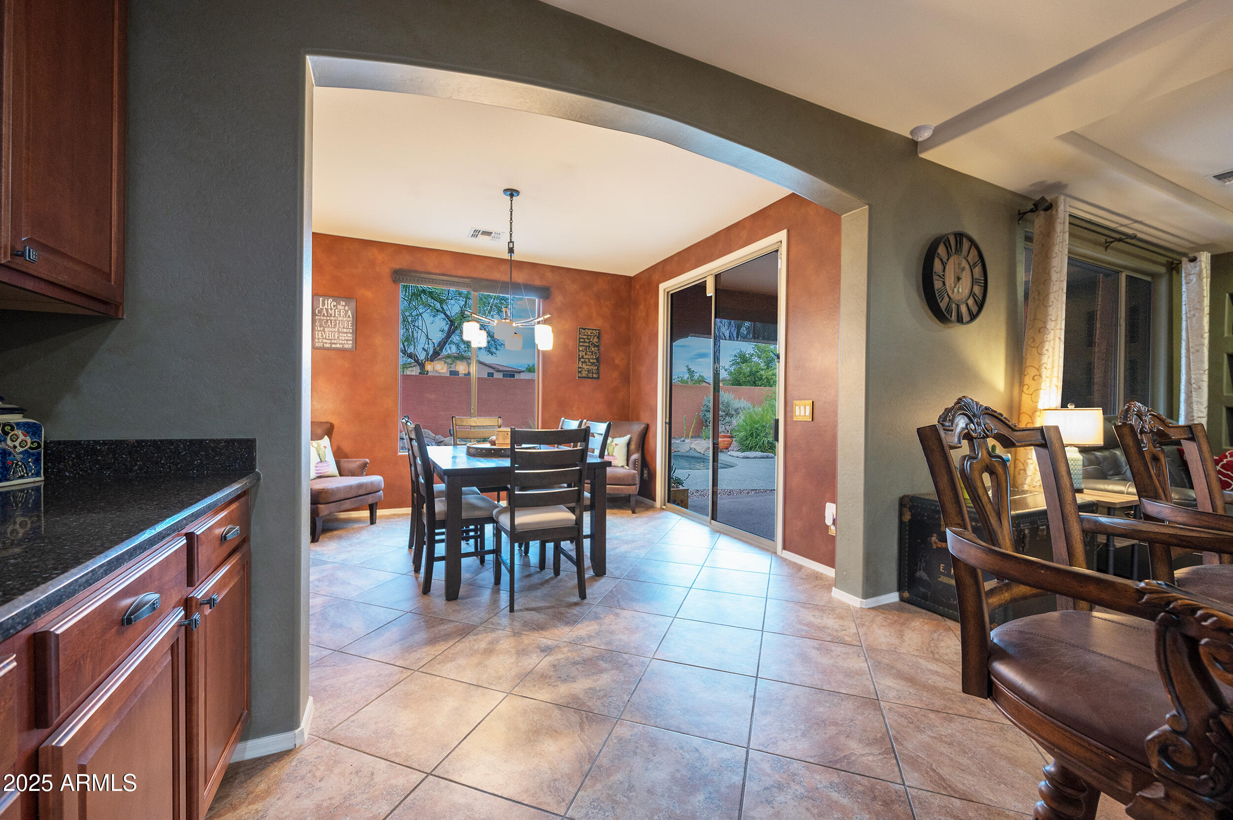 5330 W Coles Road