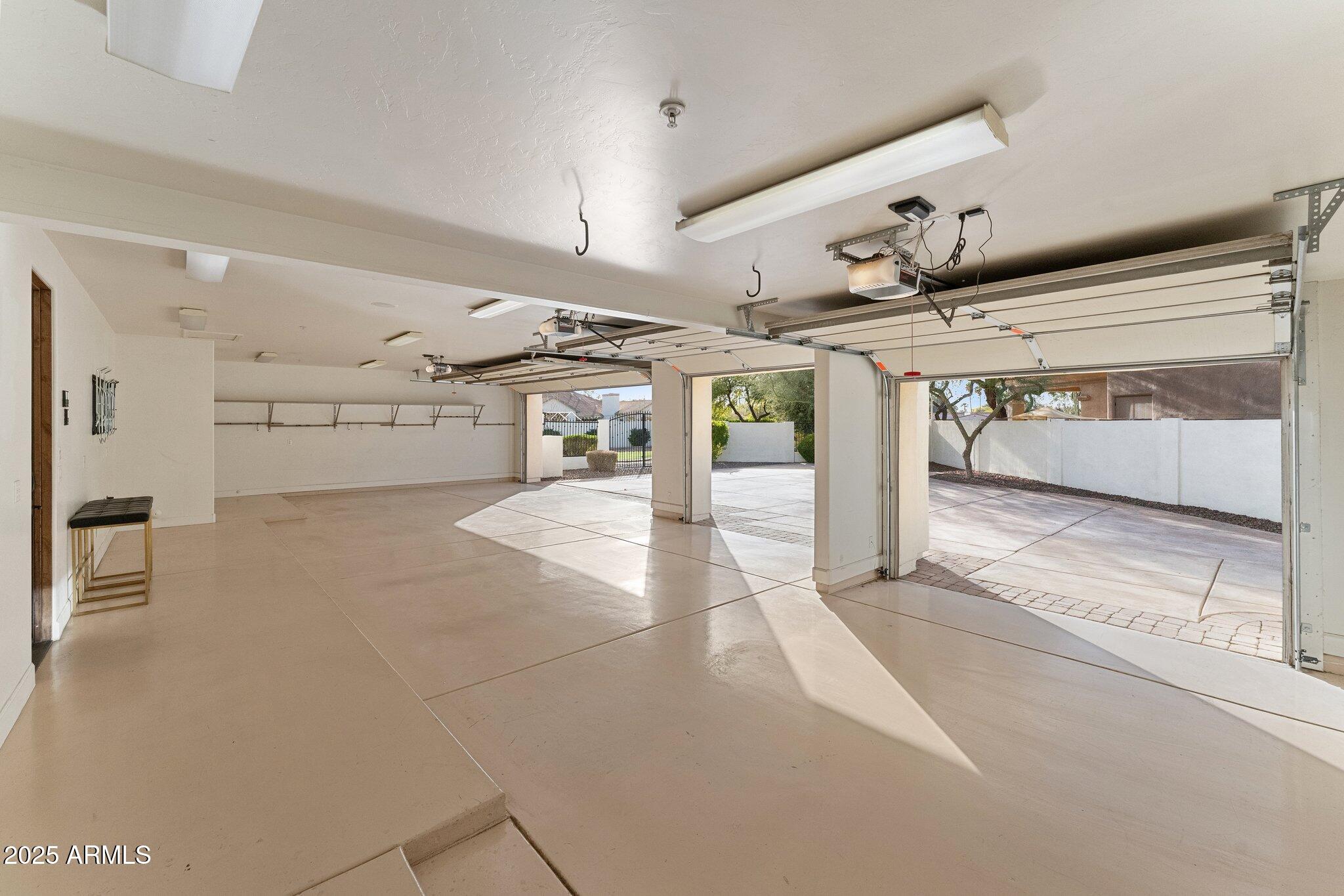 7635 E POINSETTIA Drive