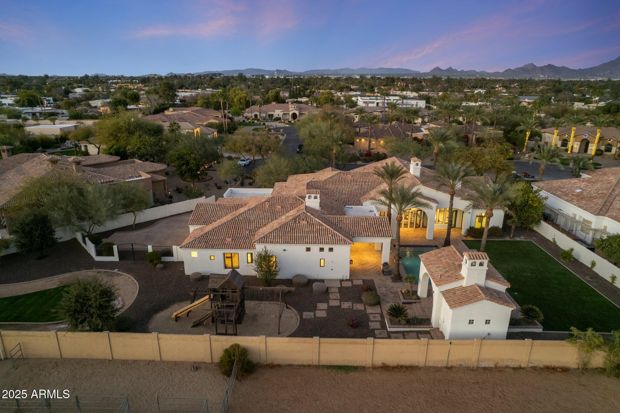 7635 E POINSETTIA Drive