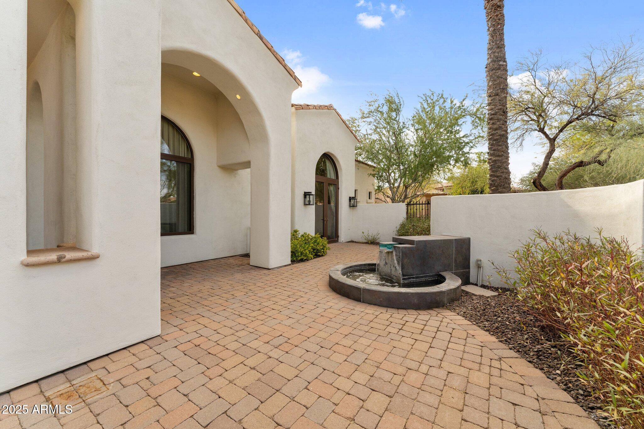 7635 E POINSETTIA Drive