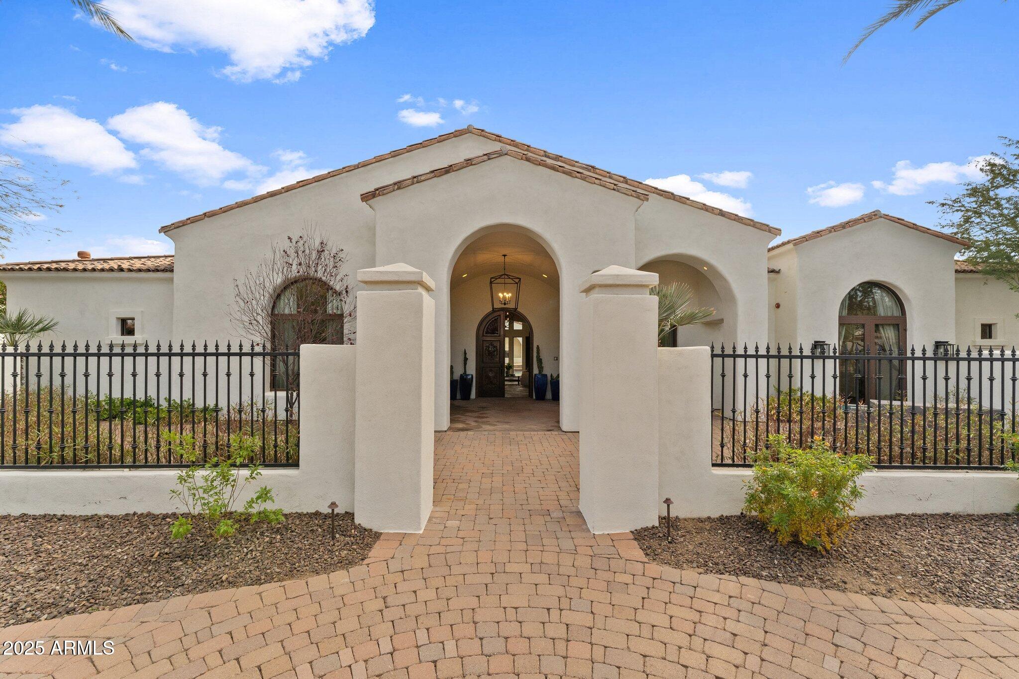 7635 E POINSETTIA Drive