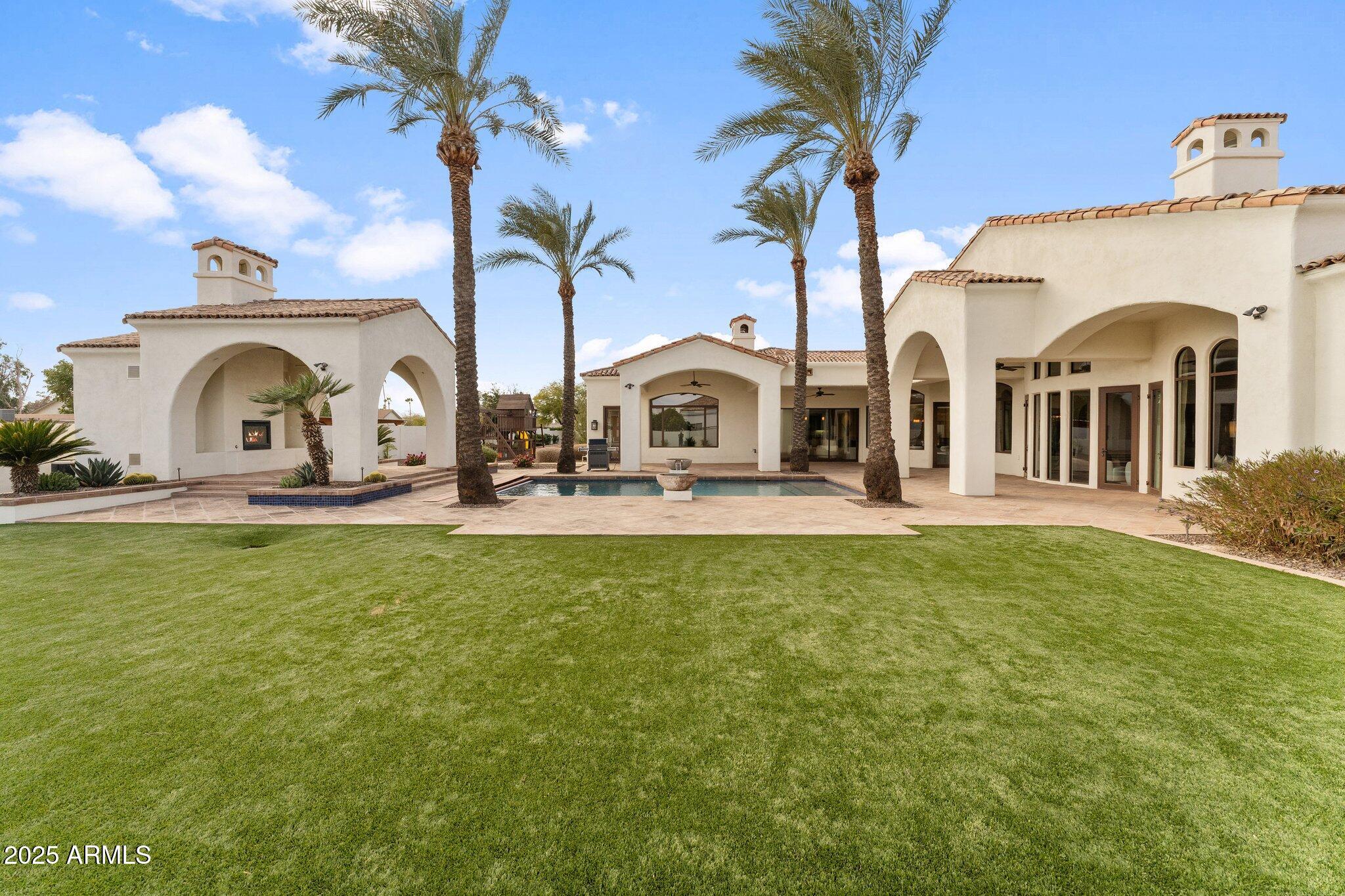 7635 E POINSETTIA Drive