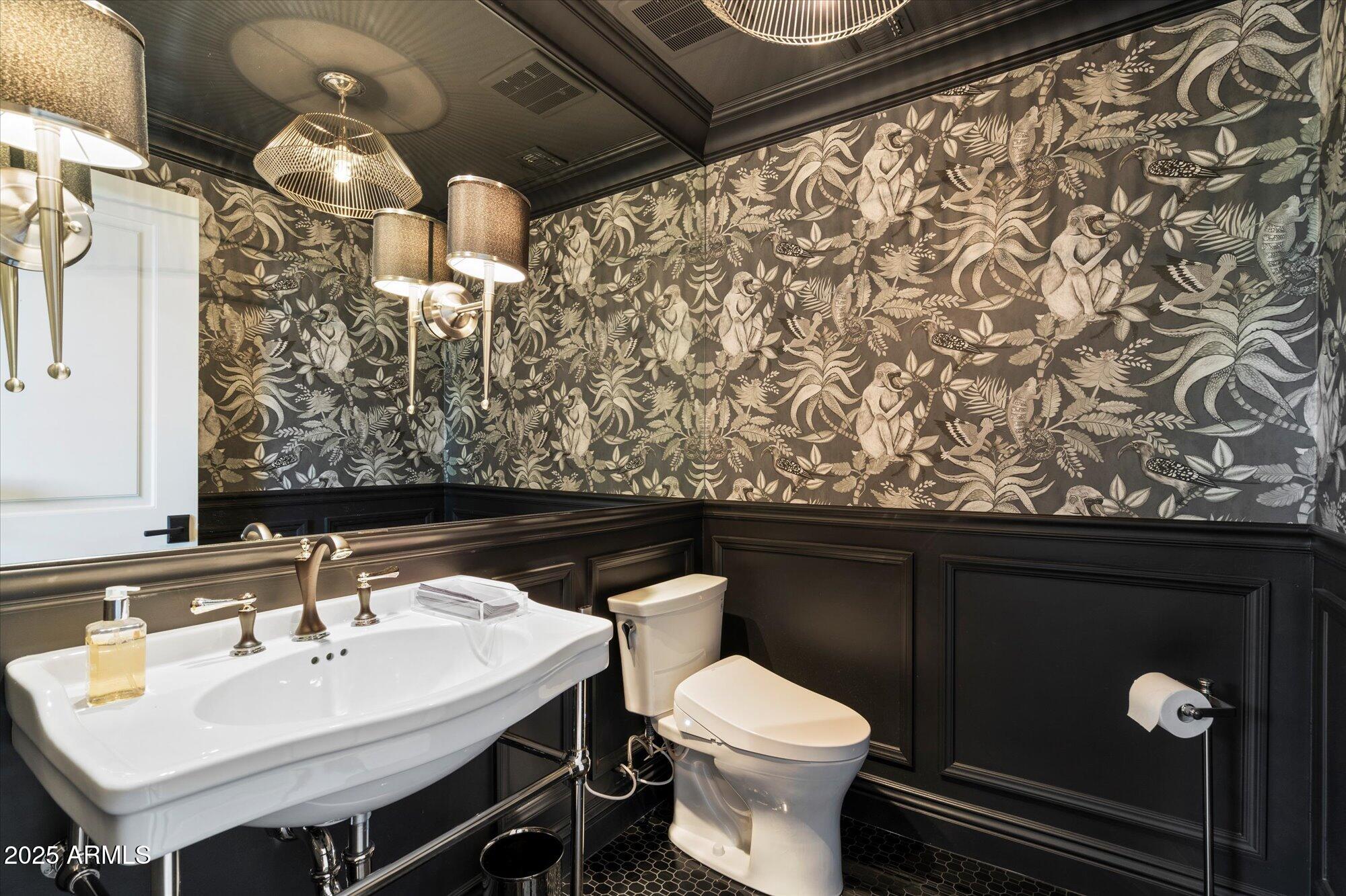 7420 N SAN MANUEL Road