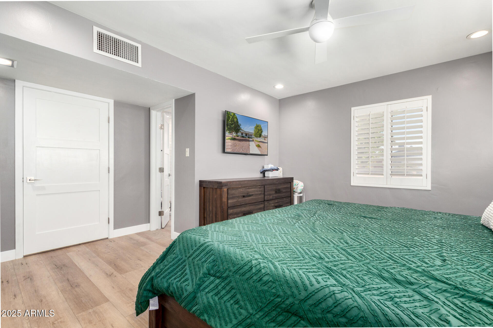 2808 N GRANITE REEF Road