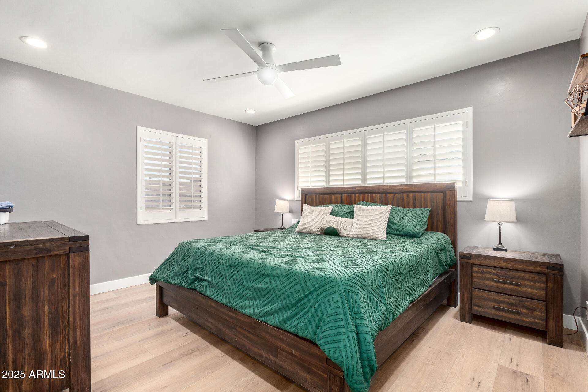 2808 N GRANITE REEF Road