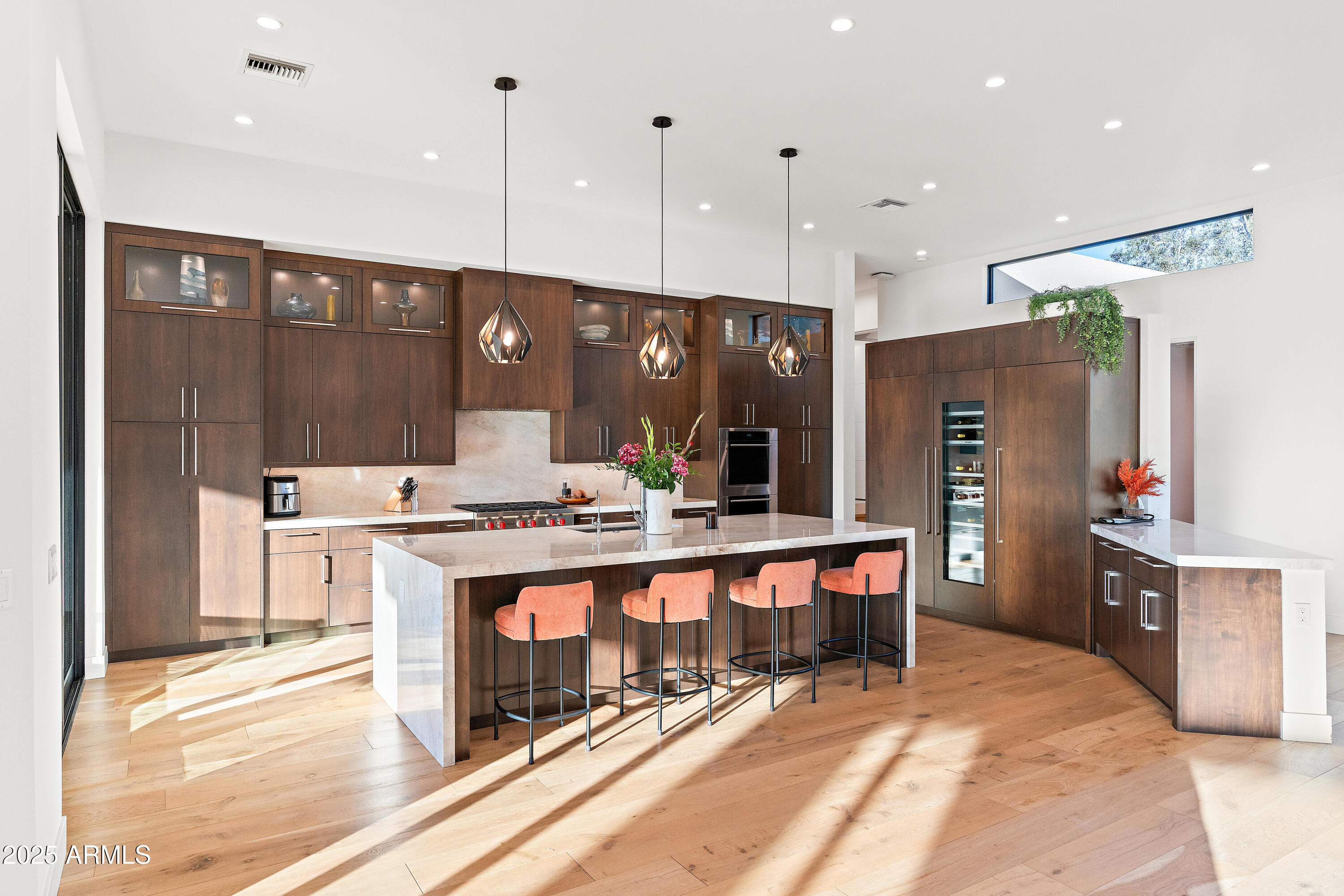 5724 N ECHO CANYON Drive