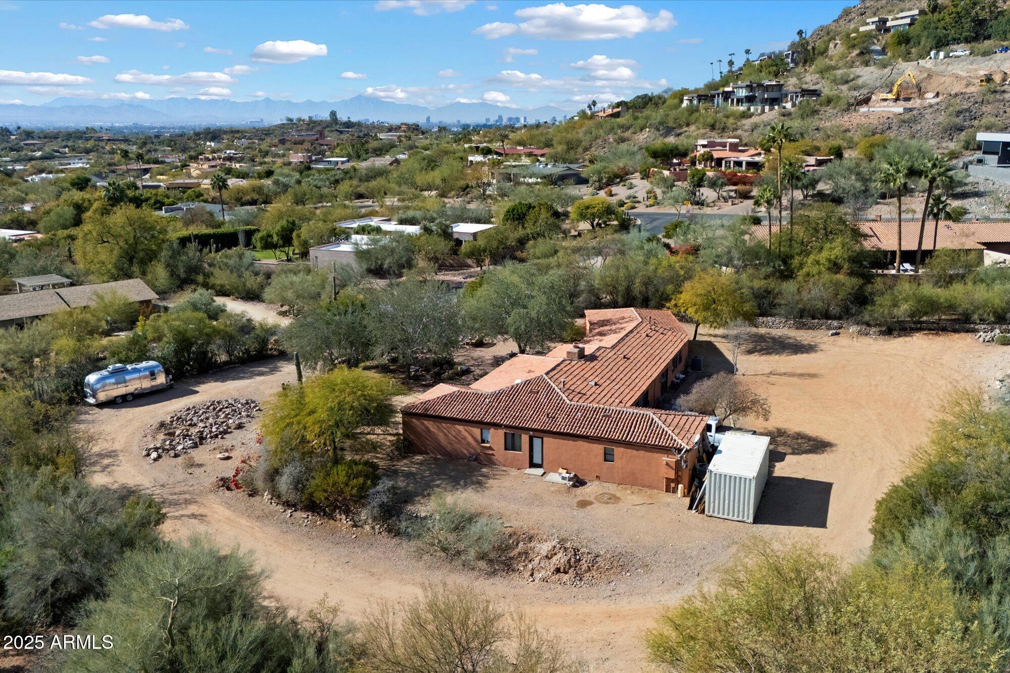 4510 E PEPPER TREE Lane