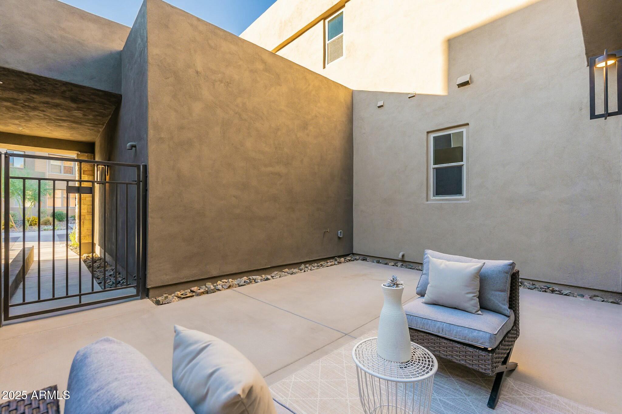 11673 N 136th Street # 1013