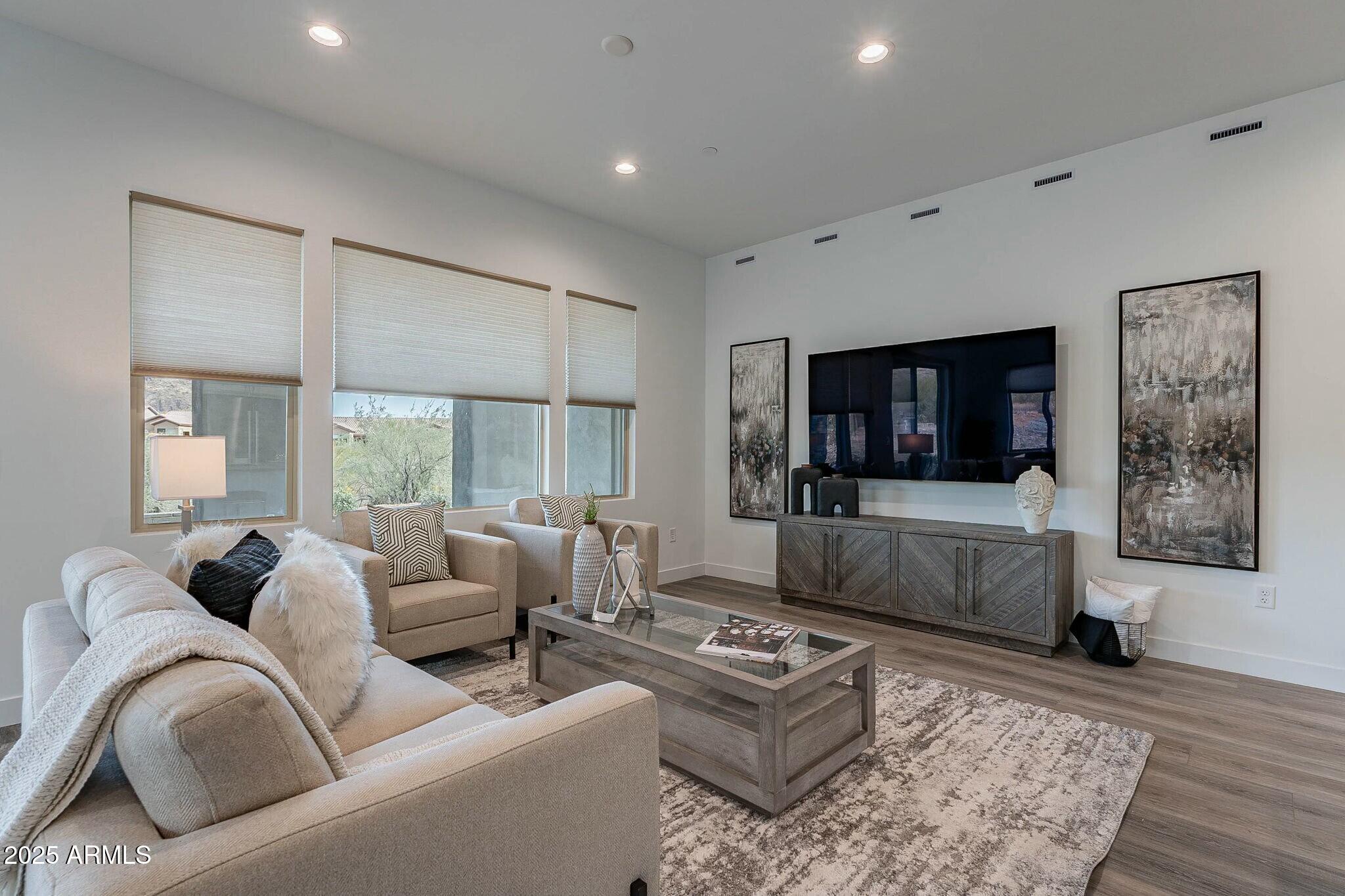 11673 N 136th Street # 1013