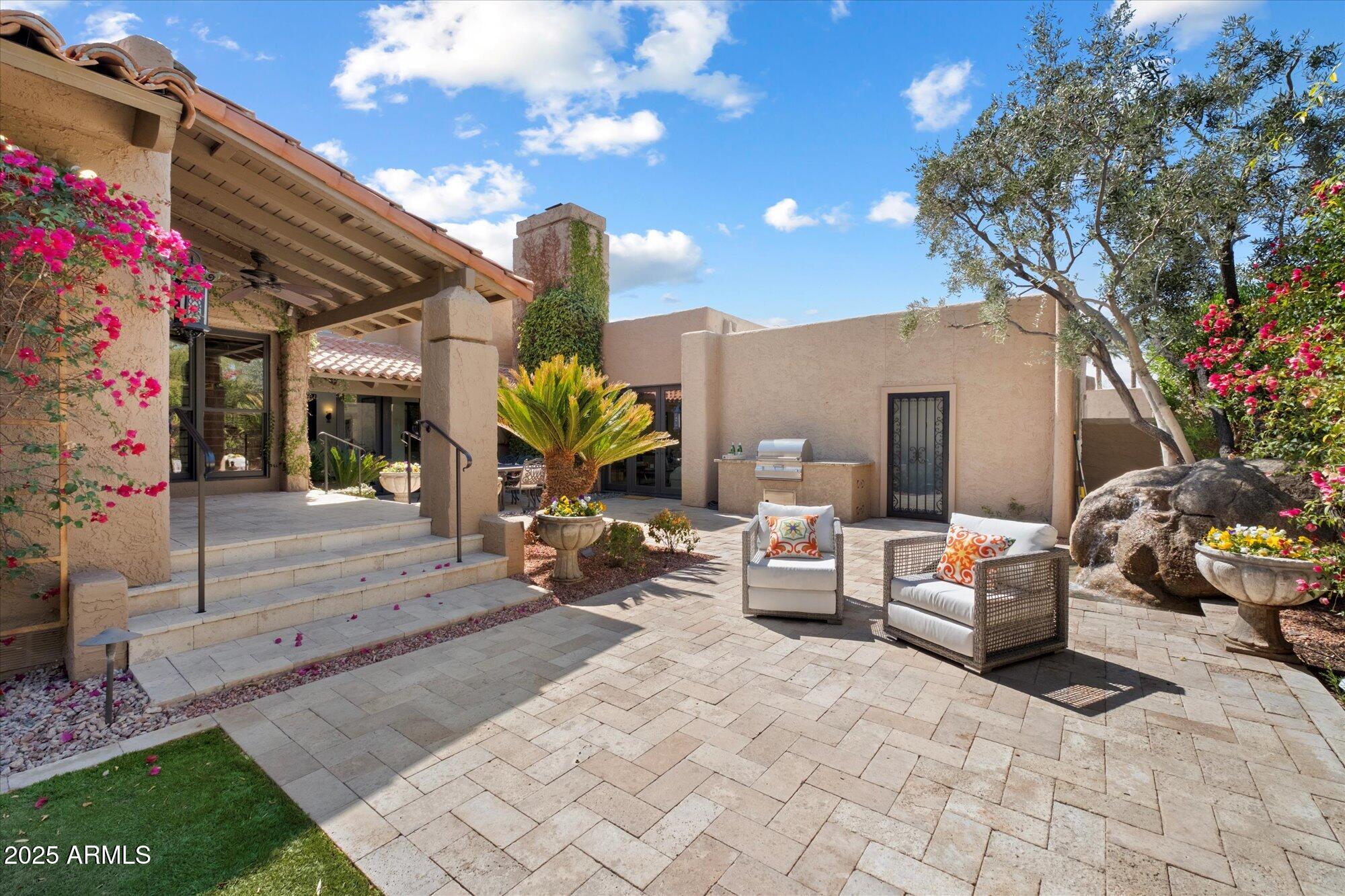 4448 E CAMELBACK Road # 16