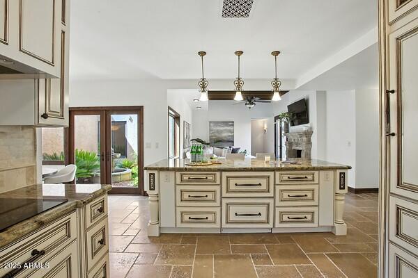 4448 E CAMELBACK Road # 16