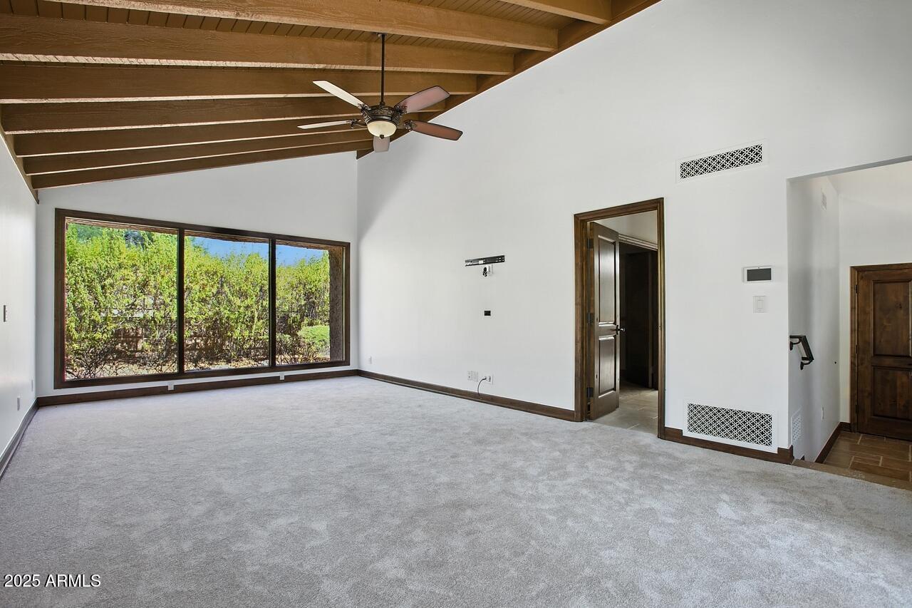 4448 E CAMELBACK Road # 16