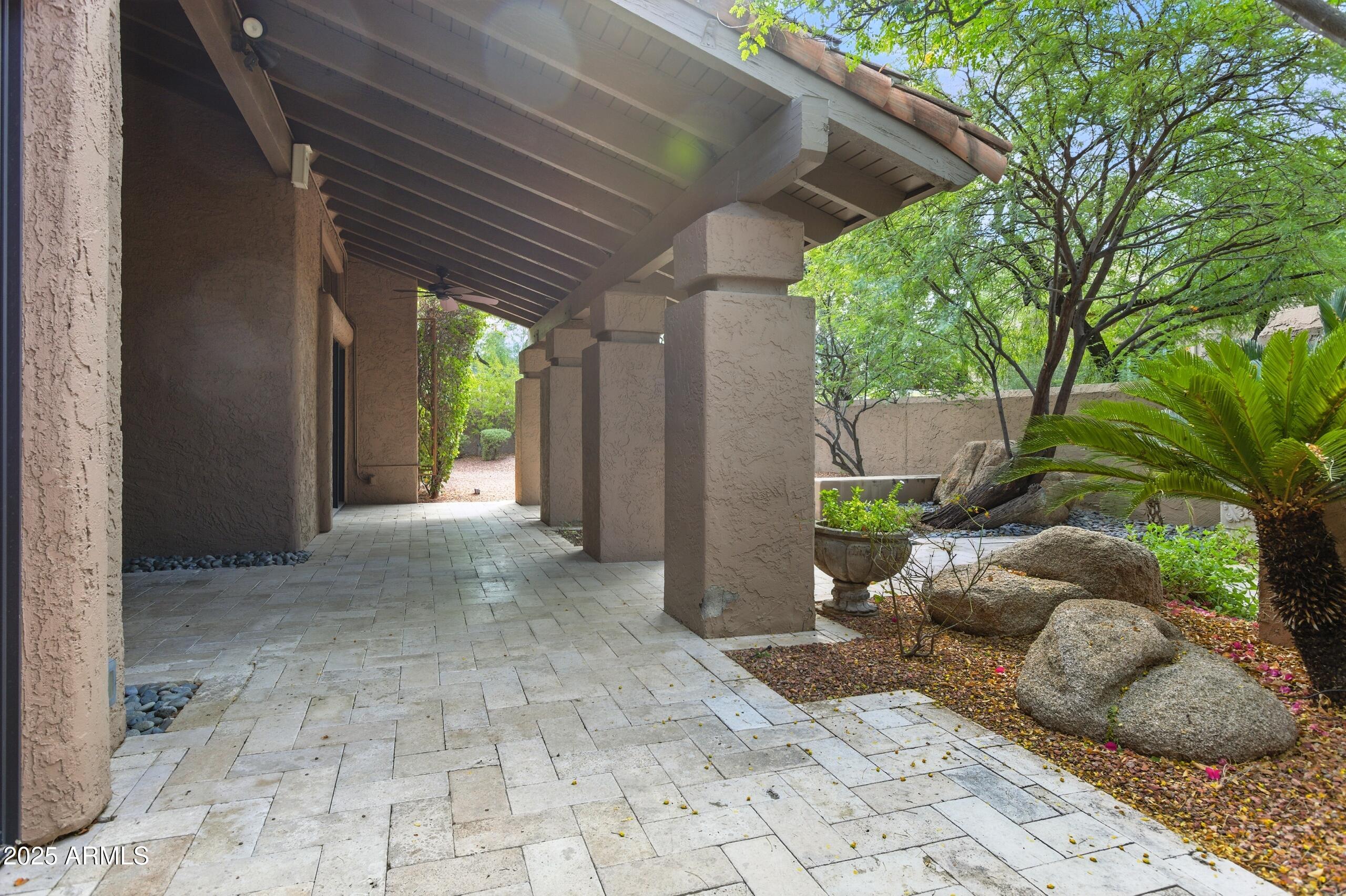 4448 E CAMELBACK Road # 16