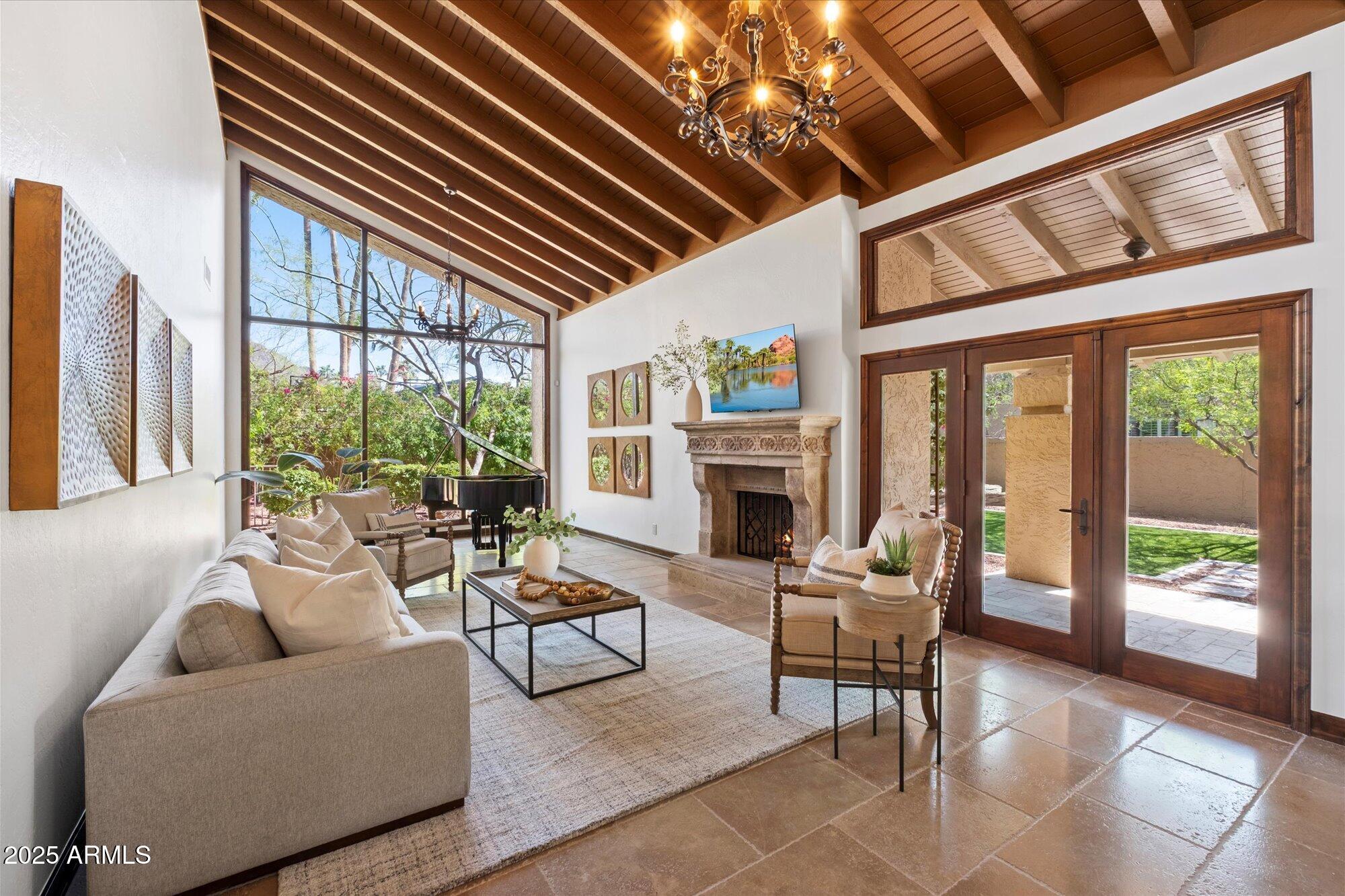 4448 E CAMELBACK Road # 16