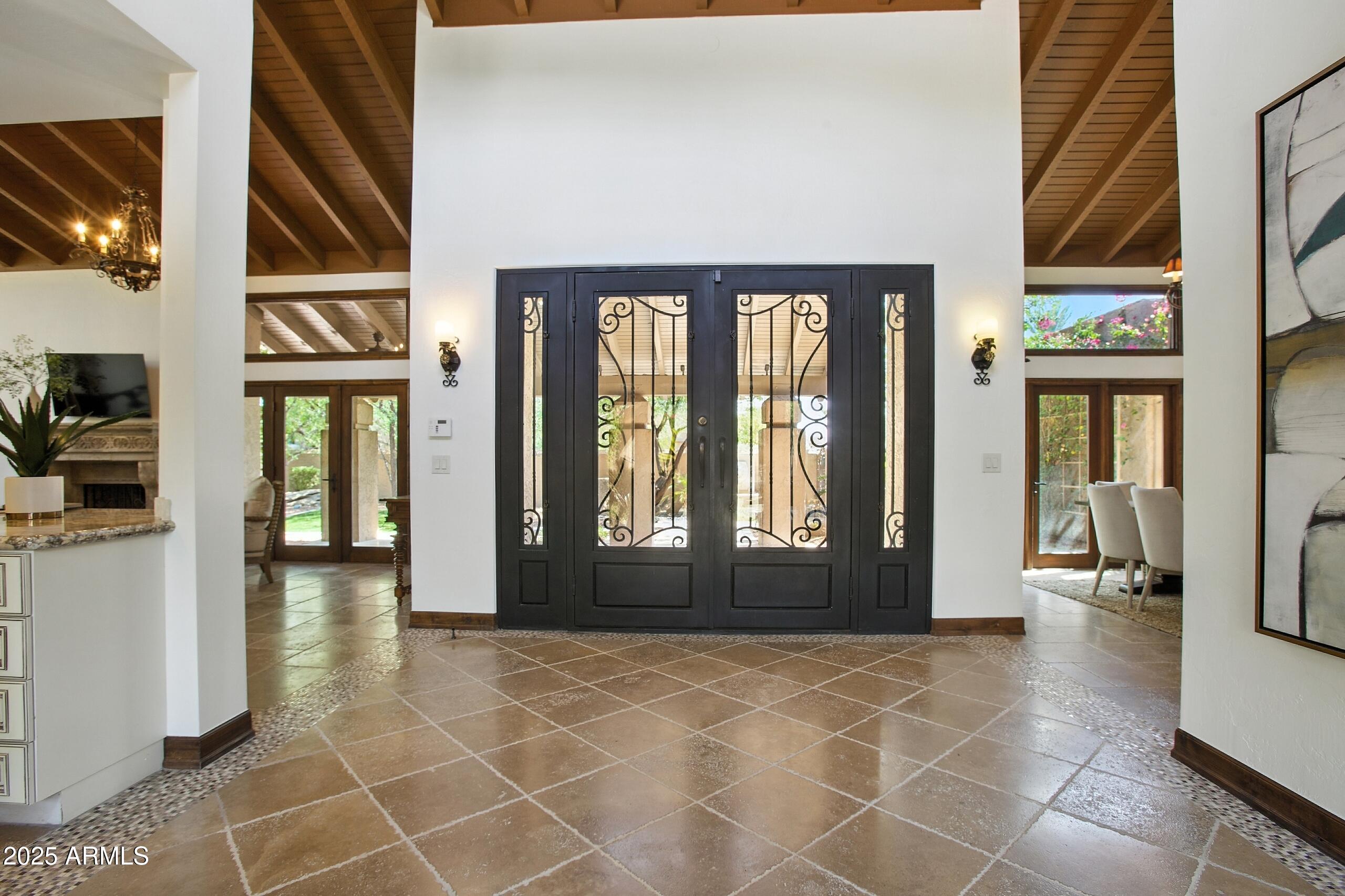 4448 E CAMELBACK Road # 16