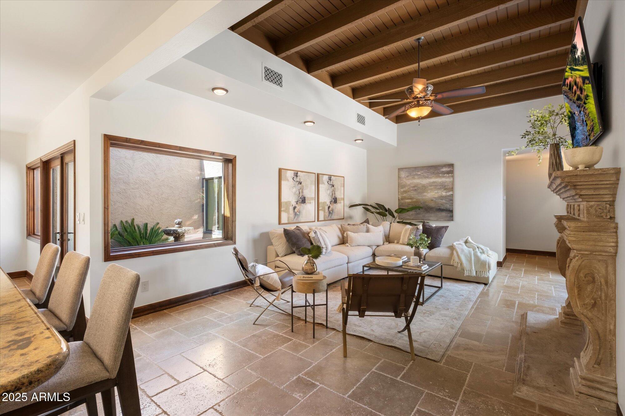 4448 E CAMELBACK Road # 16