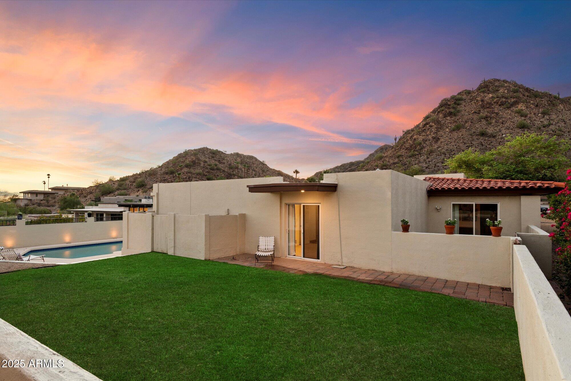 3500 E LINCOLN Drive # 6