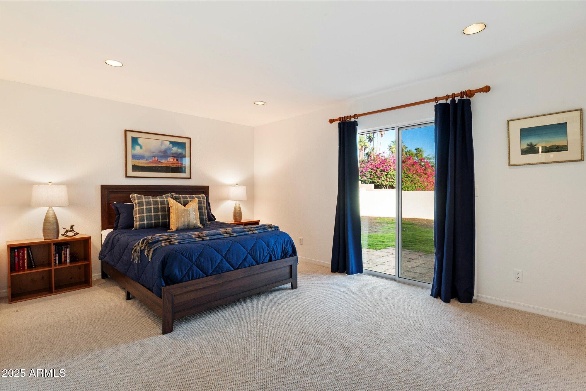 3500 E LINCOLN Drive # 6