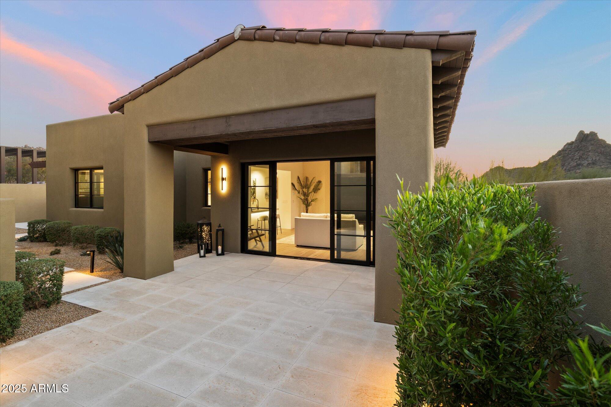 10585 E CRESCENT MOON Drive # 44