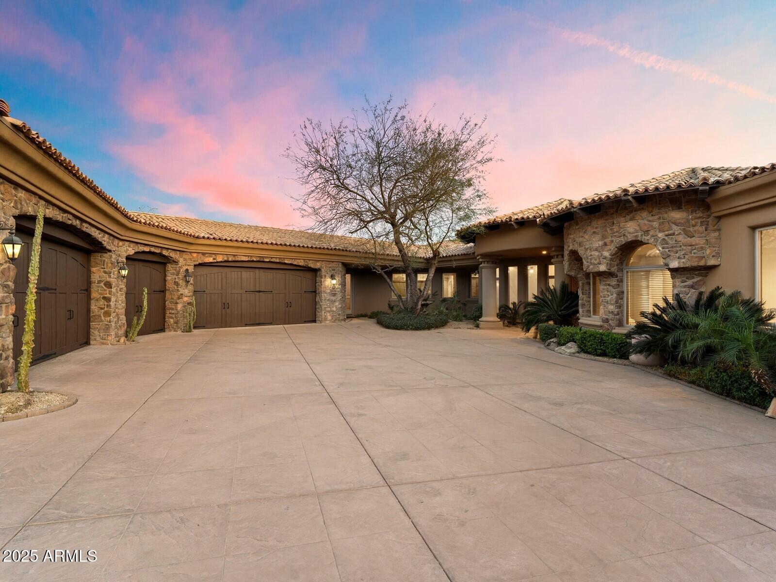 11988 E LARKSPUR Drive