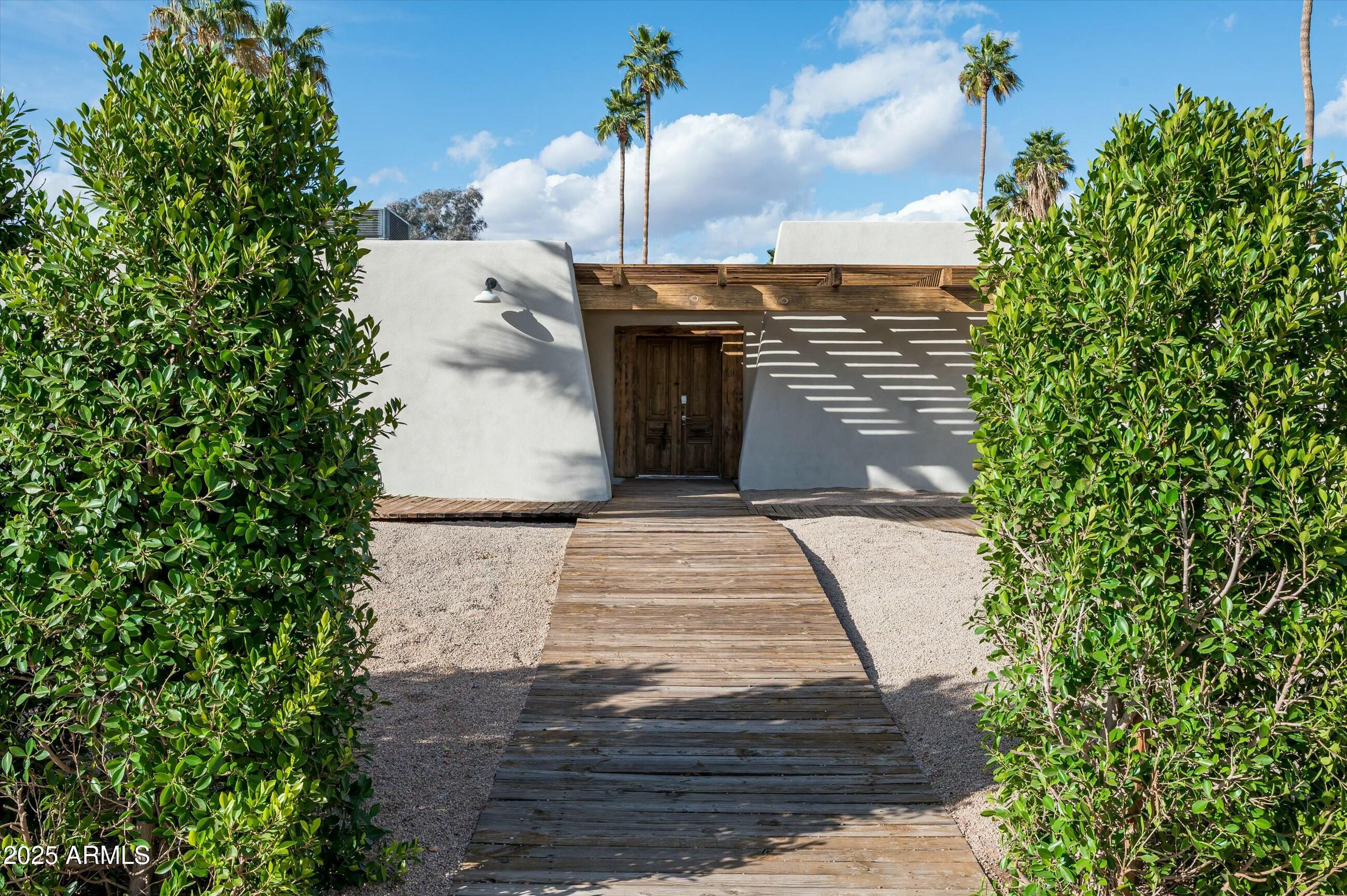 6740 E PRESIDIO Road