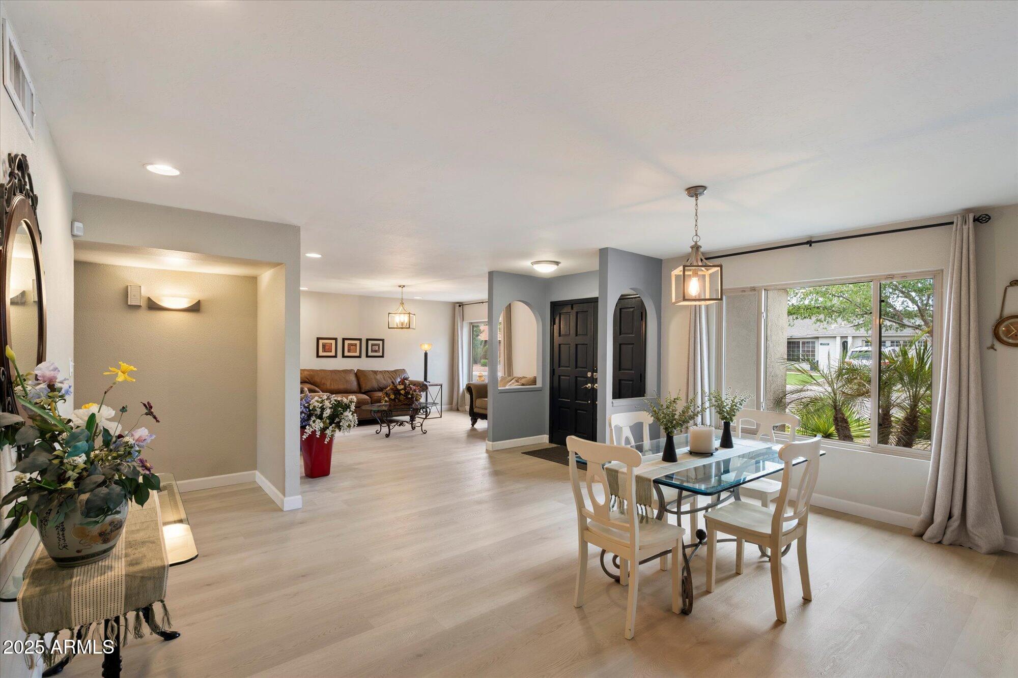 7800 E VIA DEL FUTURO E