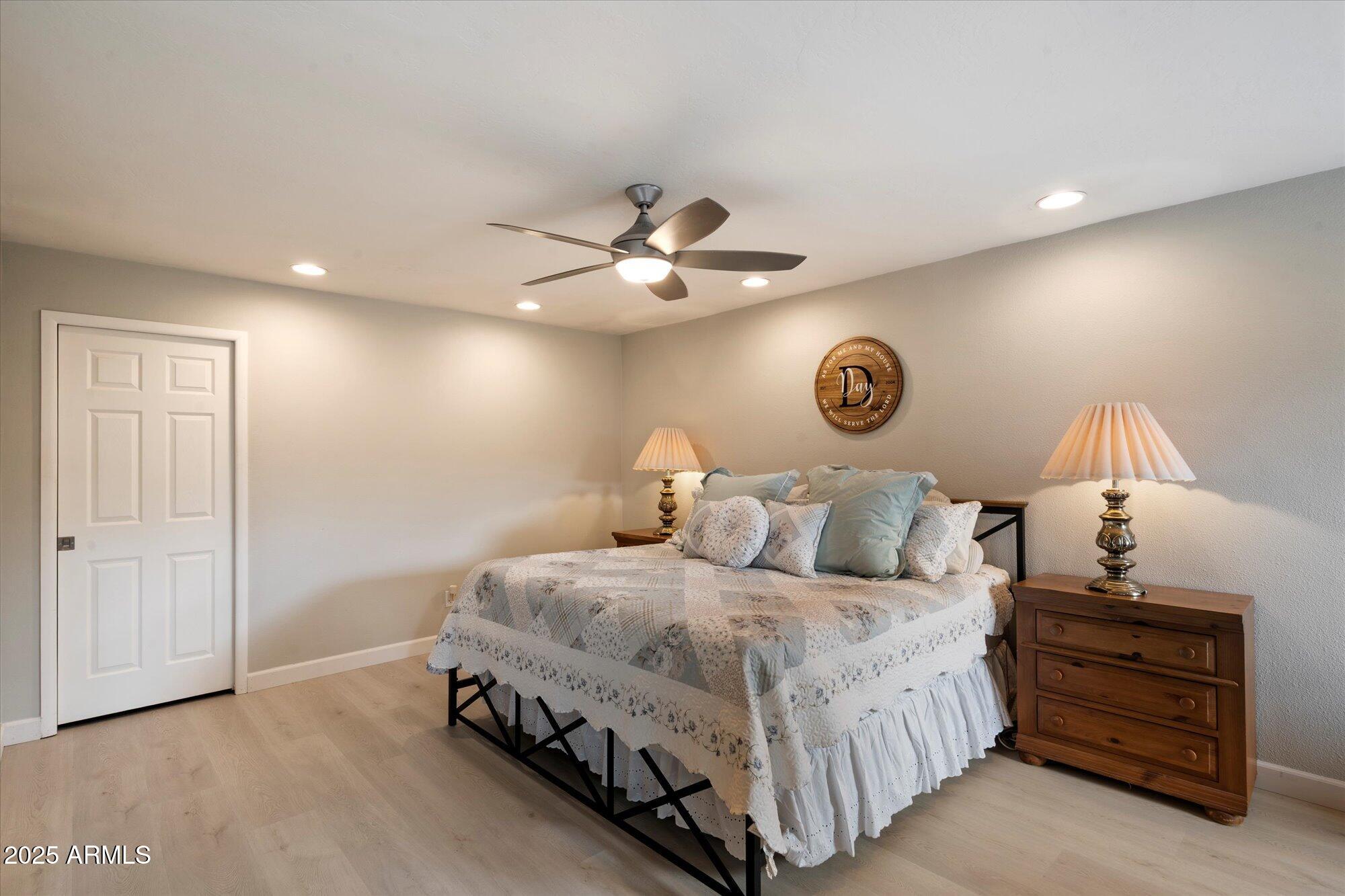 7800 E VIA DEL FUTURO E